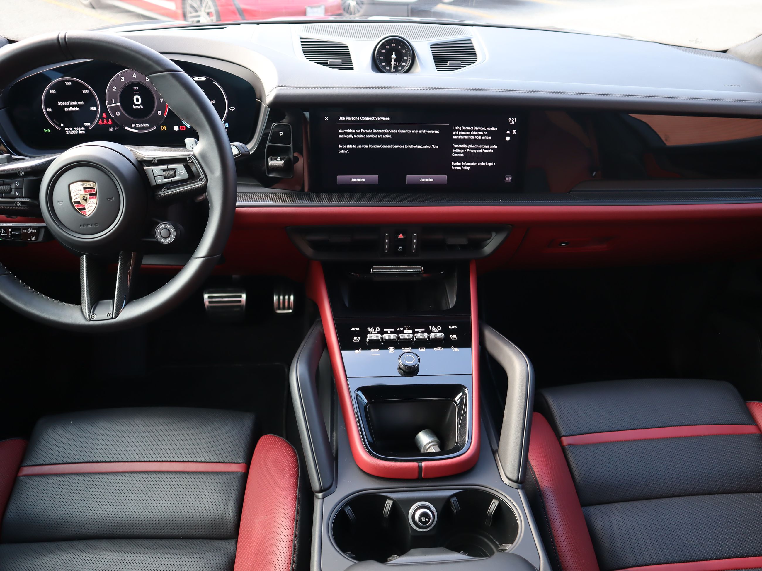 2025 Porsche Cayenne in Vancouver, British Columbia
