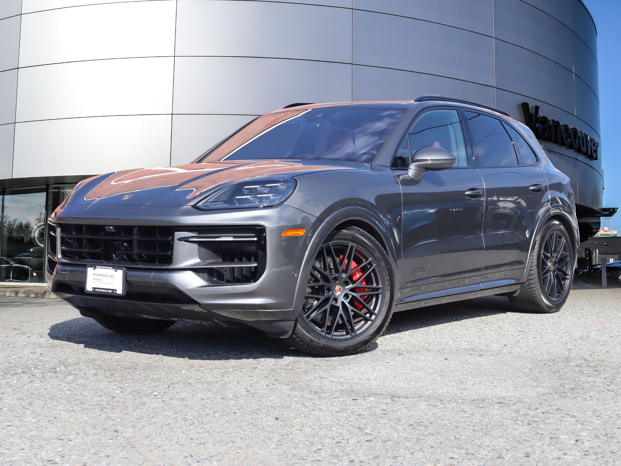 2025 Porsche Cayenne in Vancouver, British Columbia