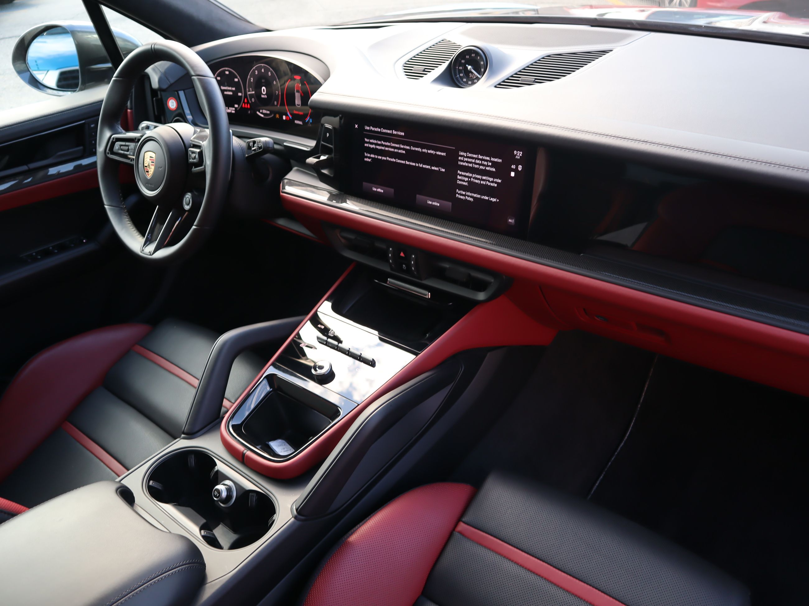 2025 Porsche Cayenne in Vancouver, British Columbia