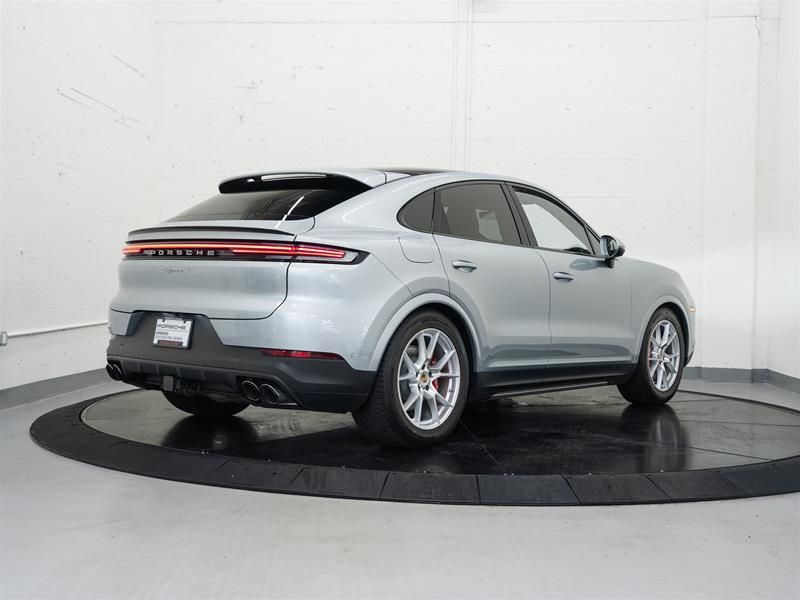 Porsche Cayenne  2025 à Vancouver, Colombie-Britannique