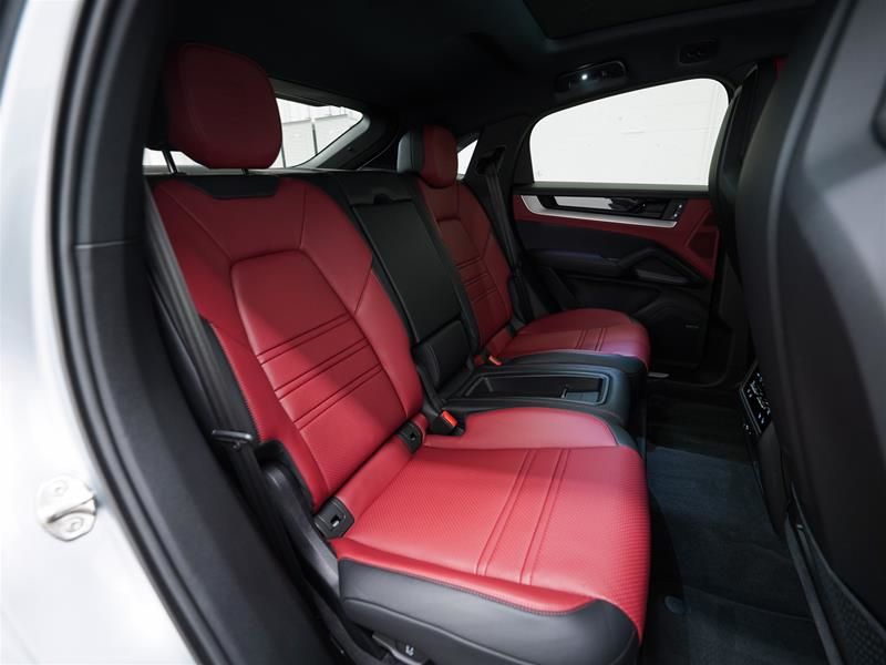 Porsche Cayenne  2025 à Vancouver, Colombie-Britannique