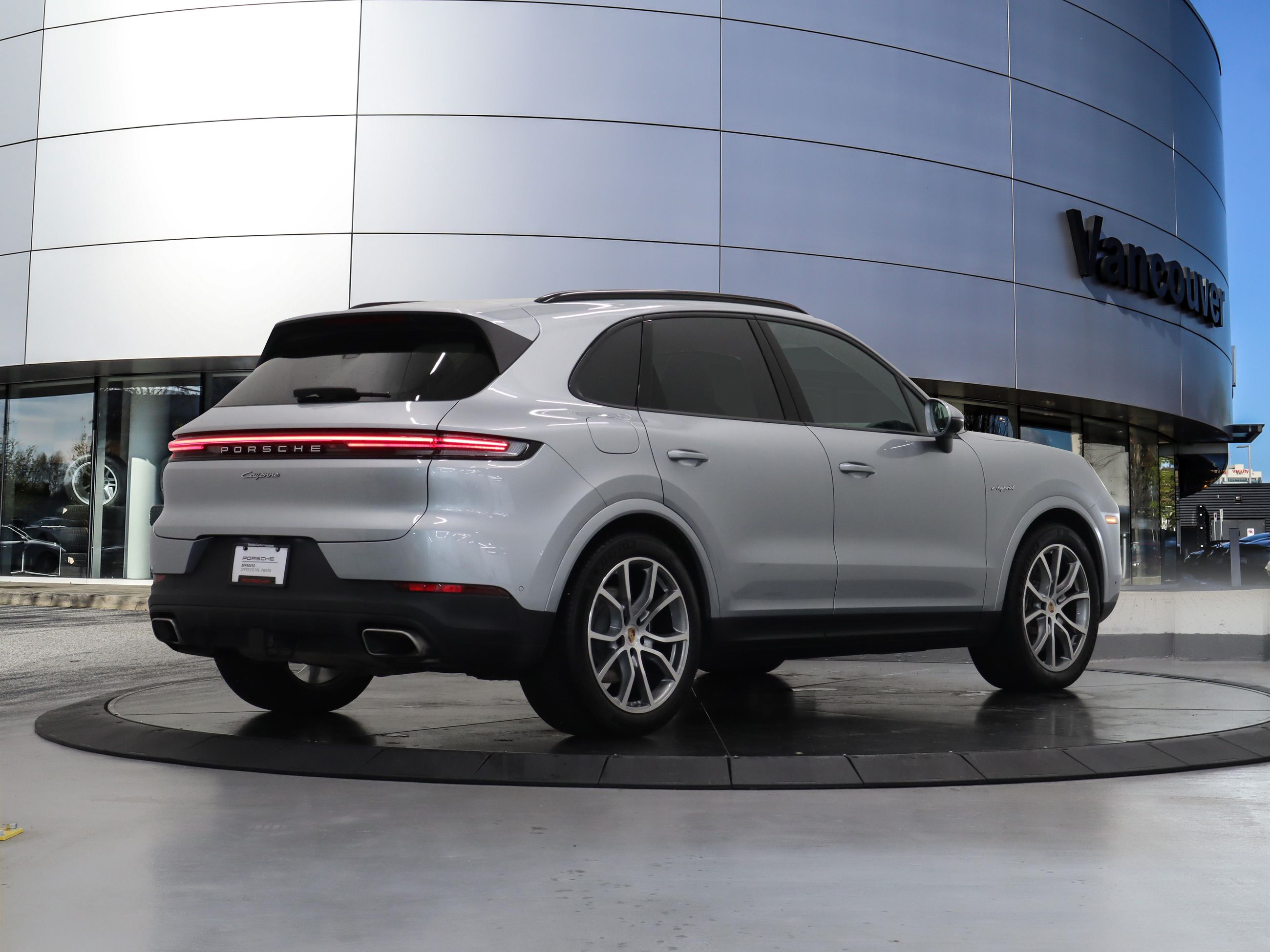 2026 Porsche Cayenne in Vancouver, British Columbia