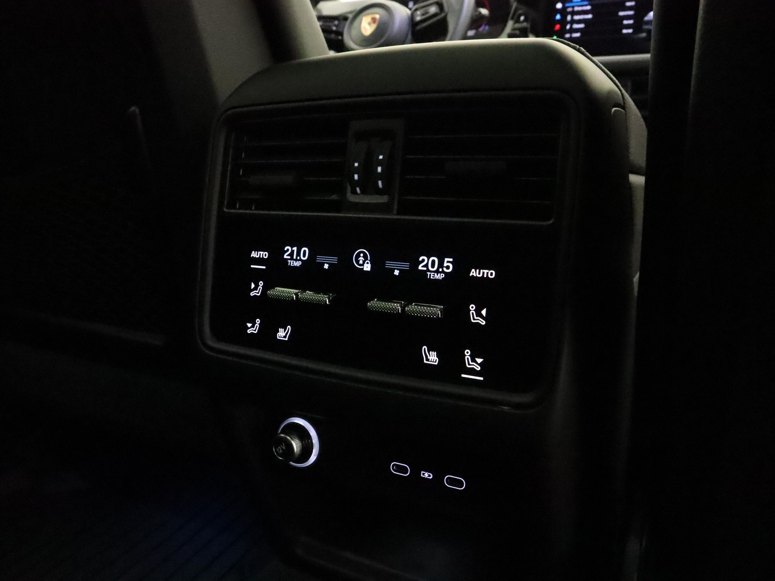 2026 Porsche Cayenne in Vancouver, British Columbia