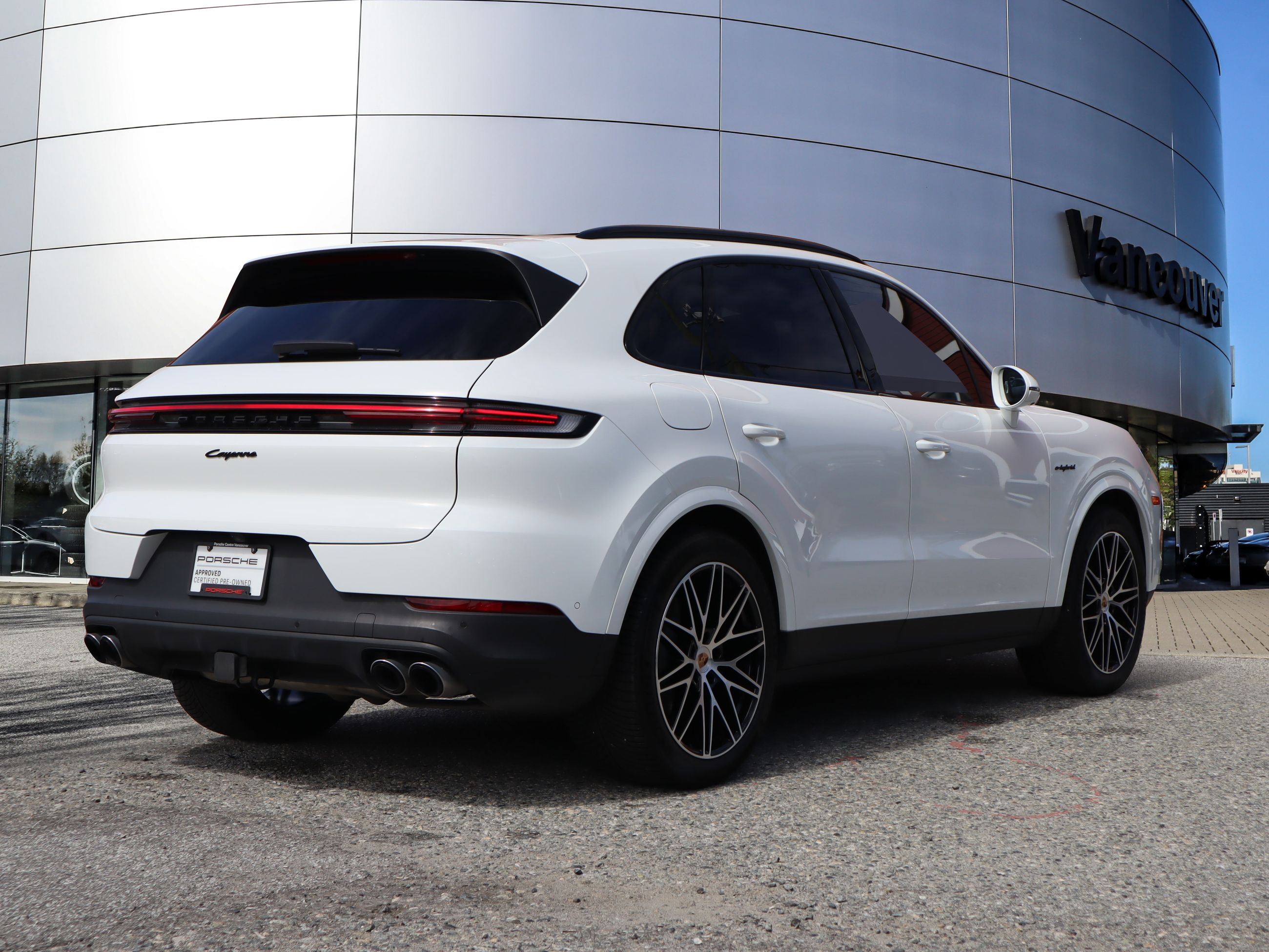 2026 Porsche Cayenne in Vancouver, British Columbia