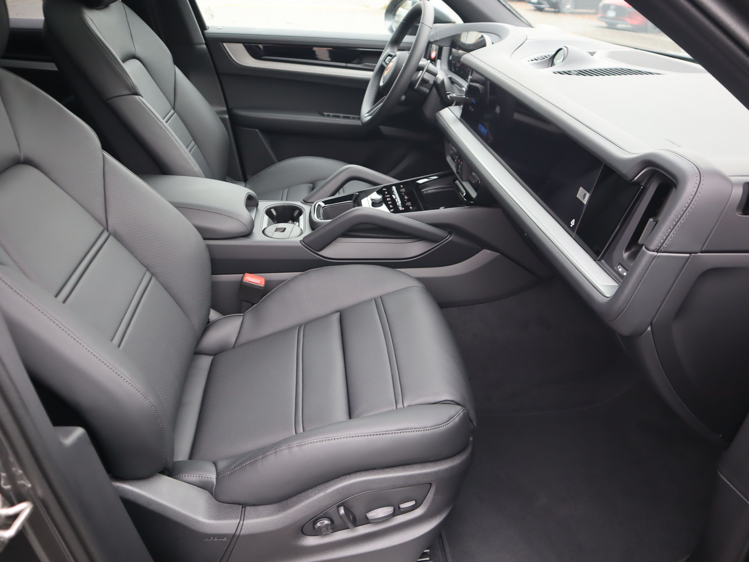 2026 Porsche Cayenne in Vancouver, British Columbia