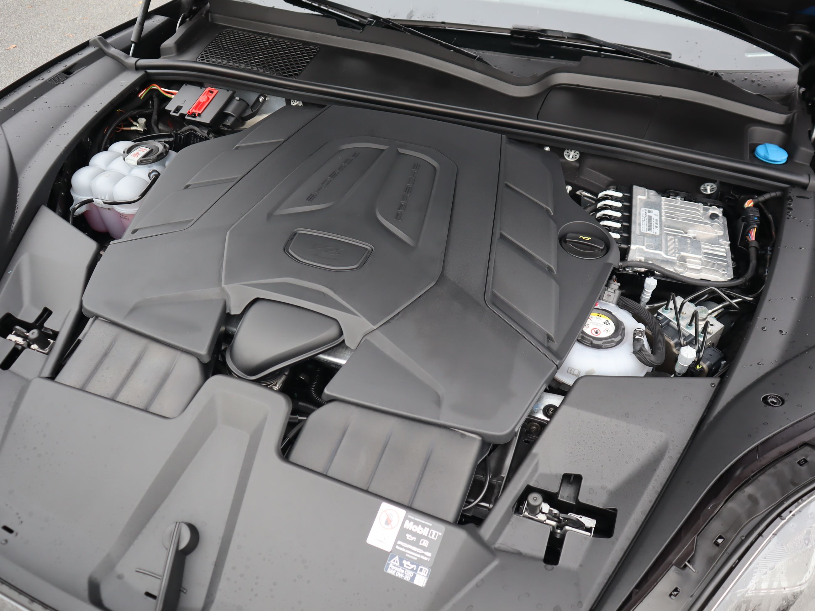 2026 Porsche Cayenne in Vancouver, British Columbia