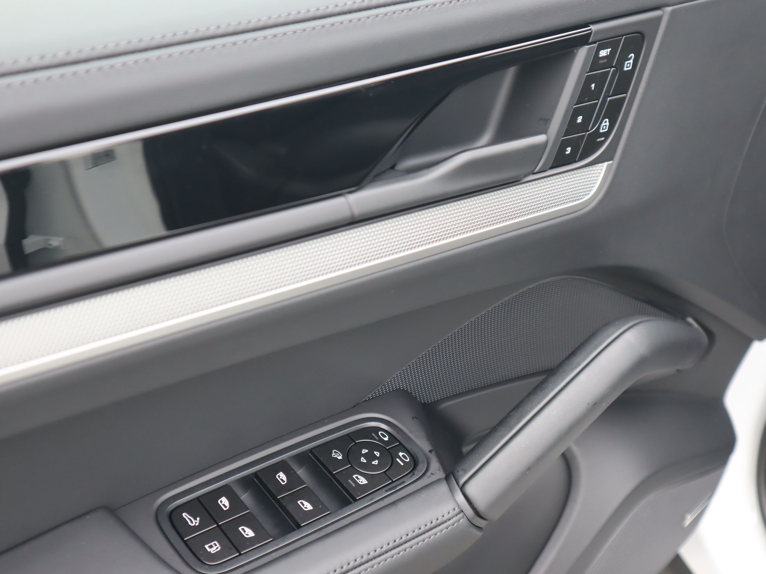2026 Porsche Cayenne in Vancouver, British Columbia