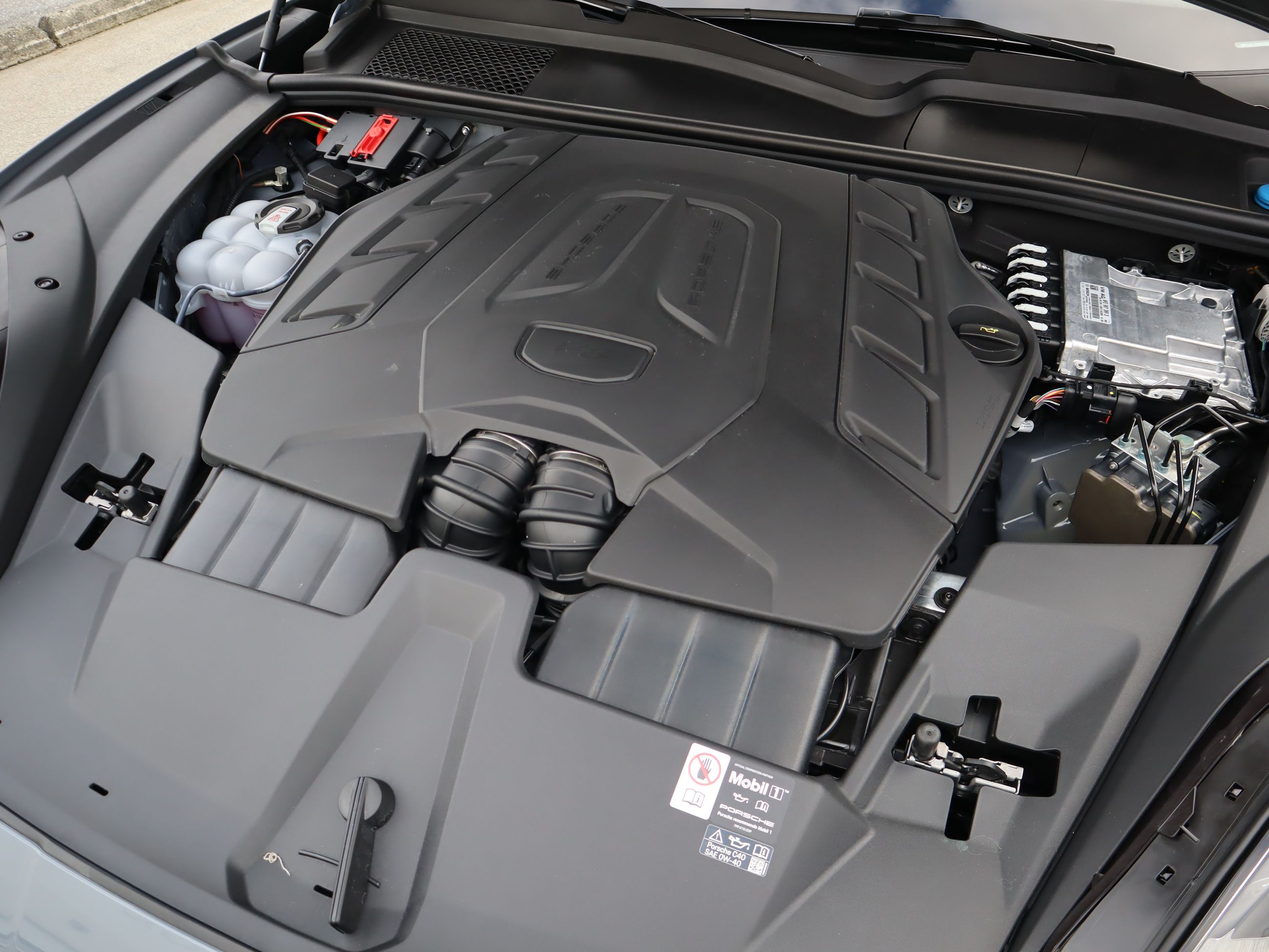 2026 Porsche Cayenne in Vancouver, British Columbia