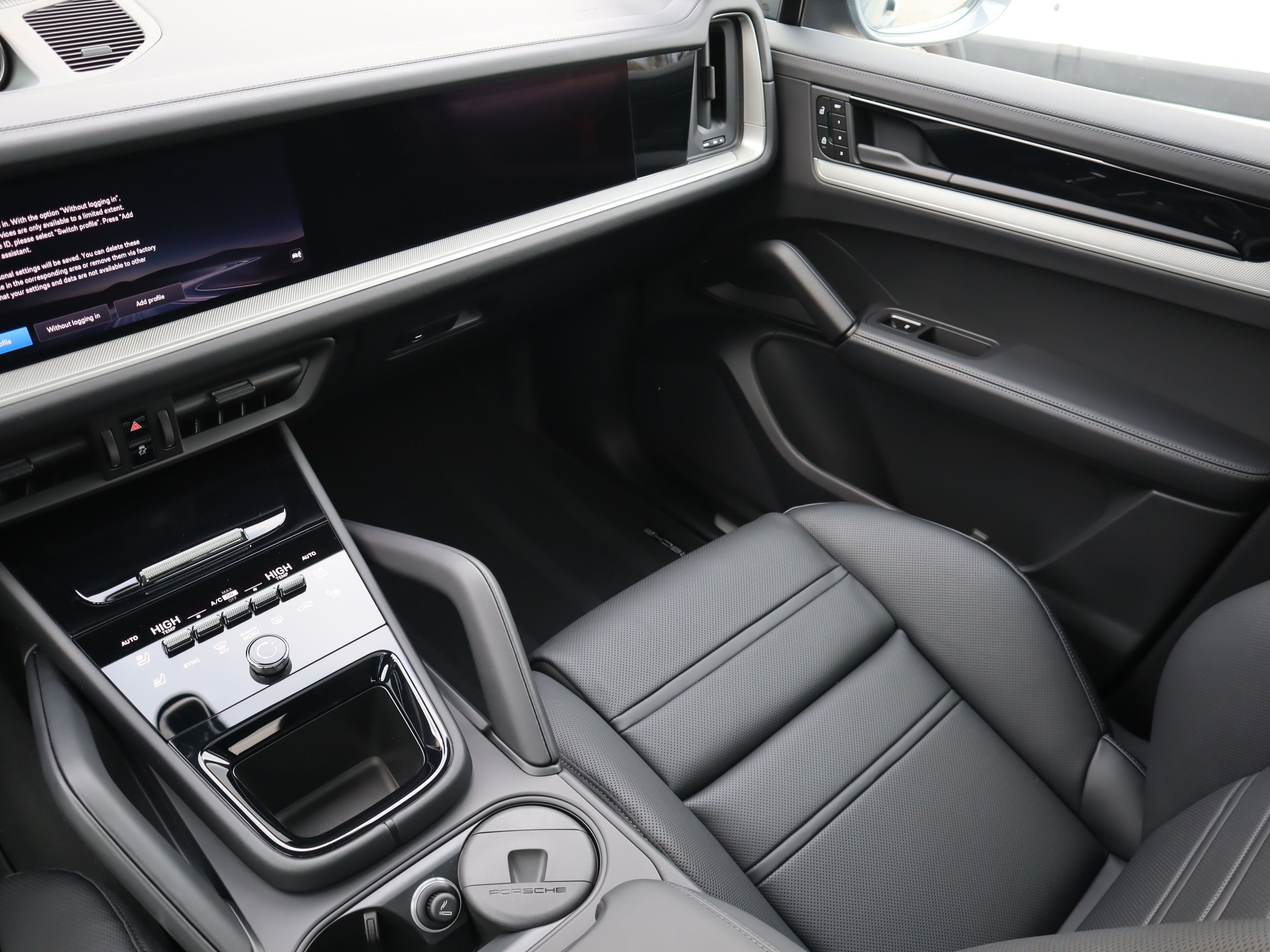 2026 Porsche Cayenne in Vancouver, British Columbia