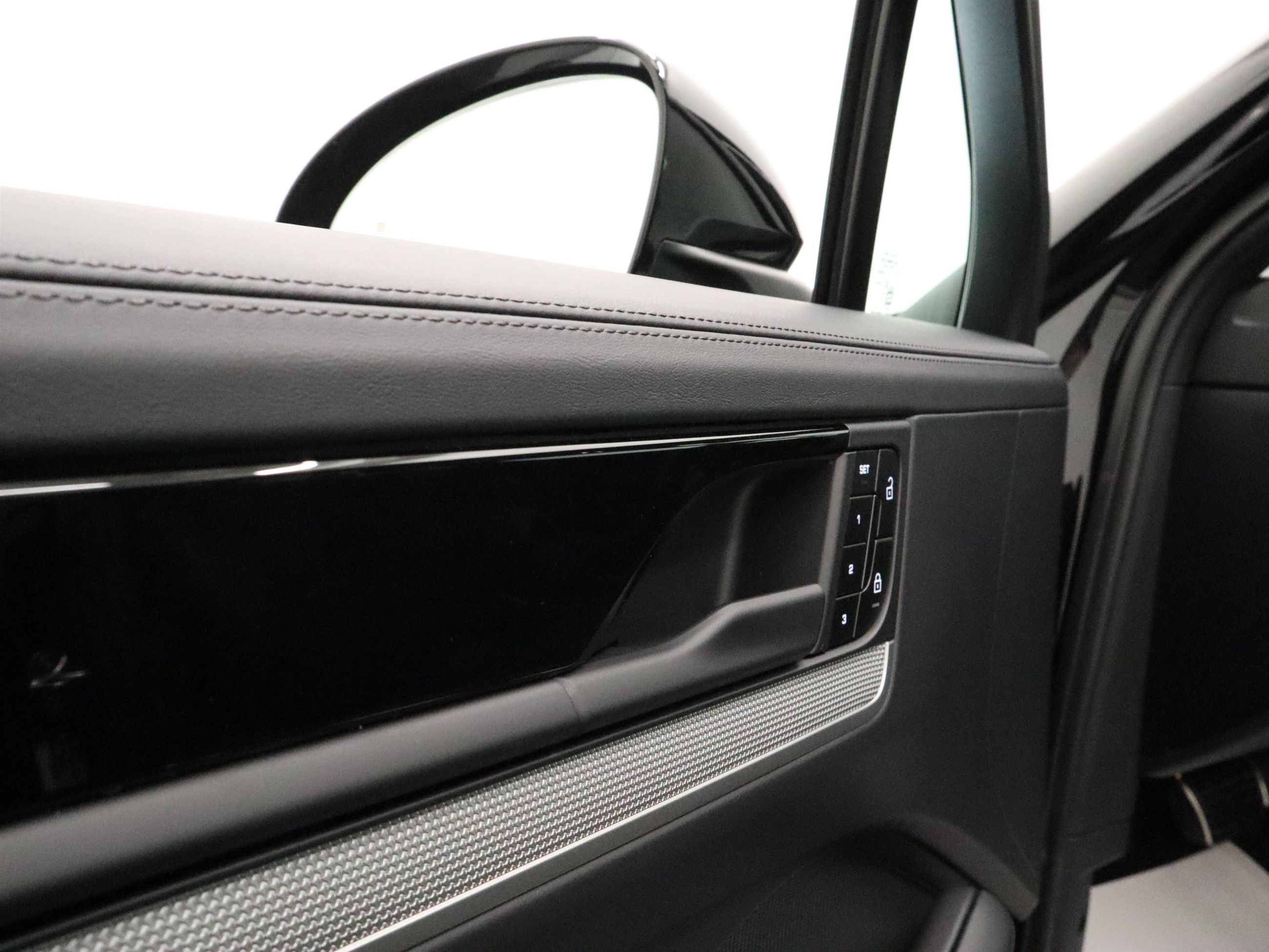 2026 Porsche Cayenne in Vancouver, British Columbia