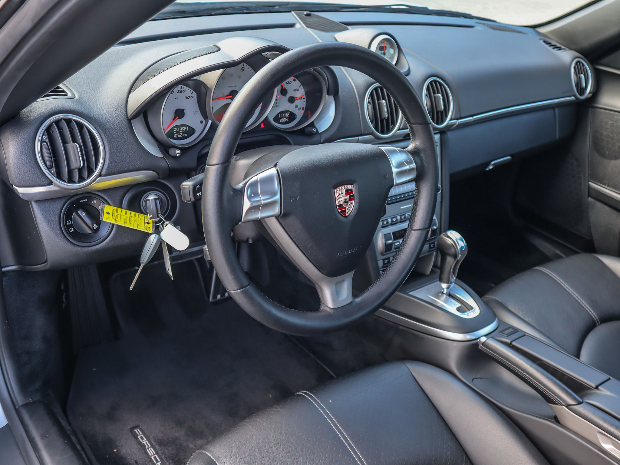 2006 Porsche Cayman in Vancouver, British Columbia