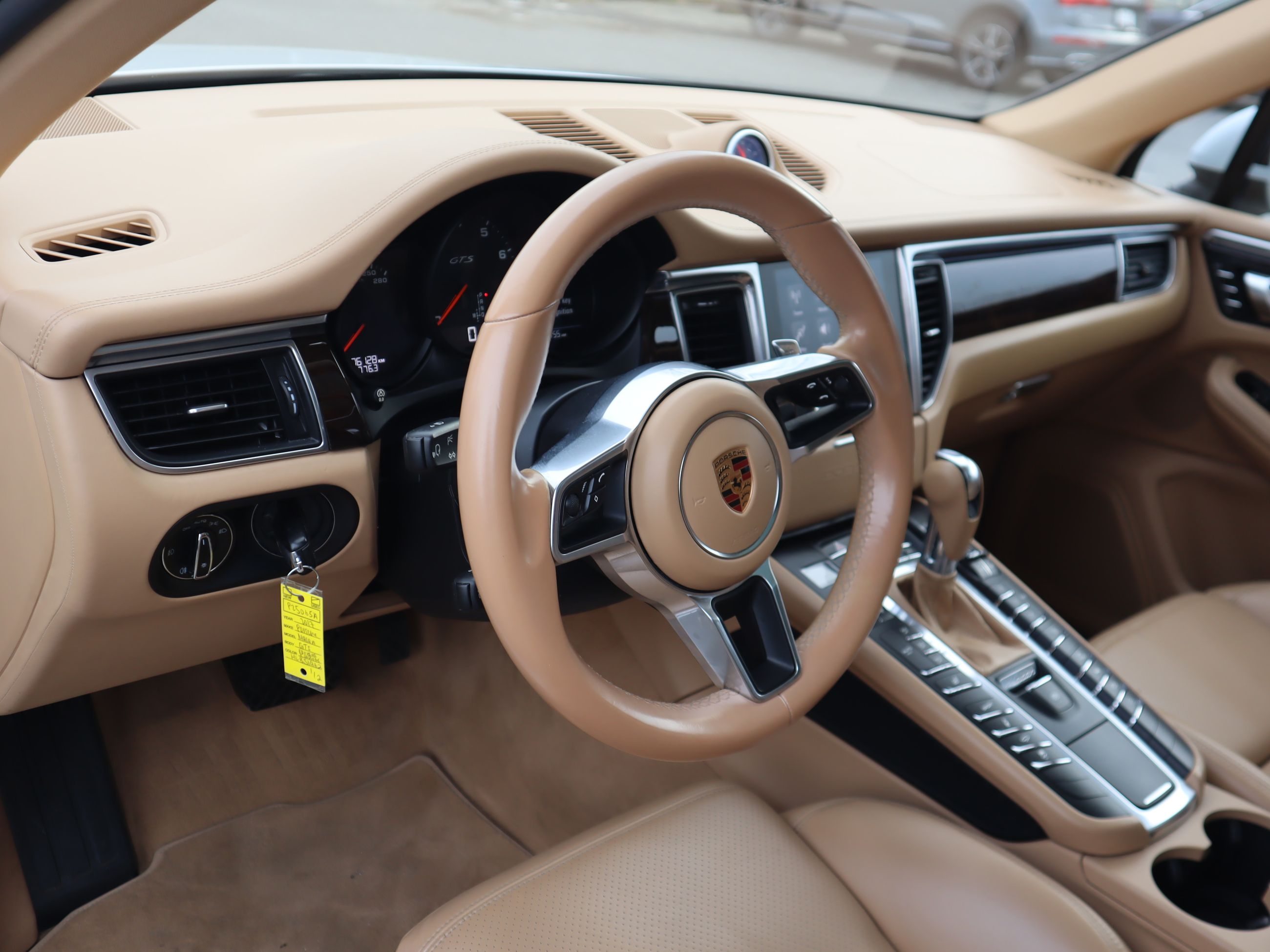 Porsche Macan  2017 à Vancouver, Colombie-Britannique