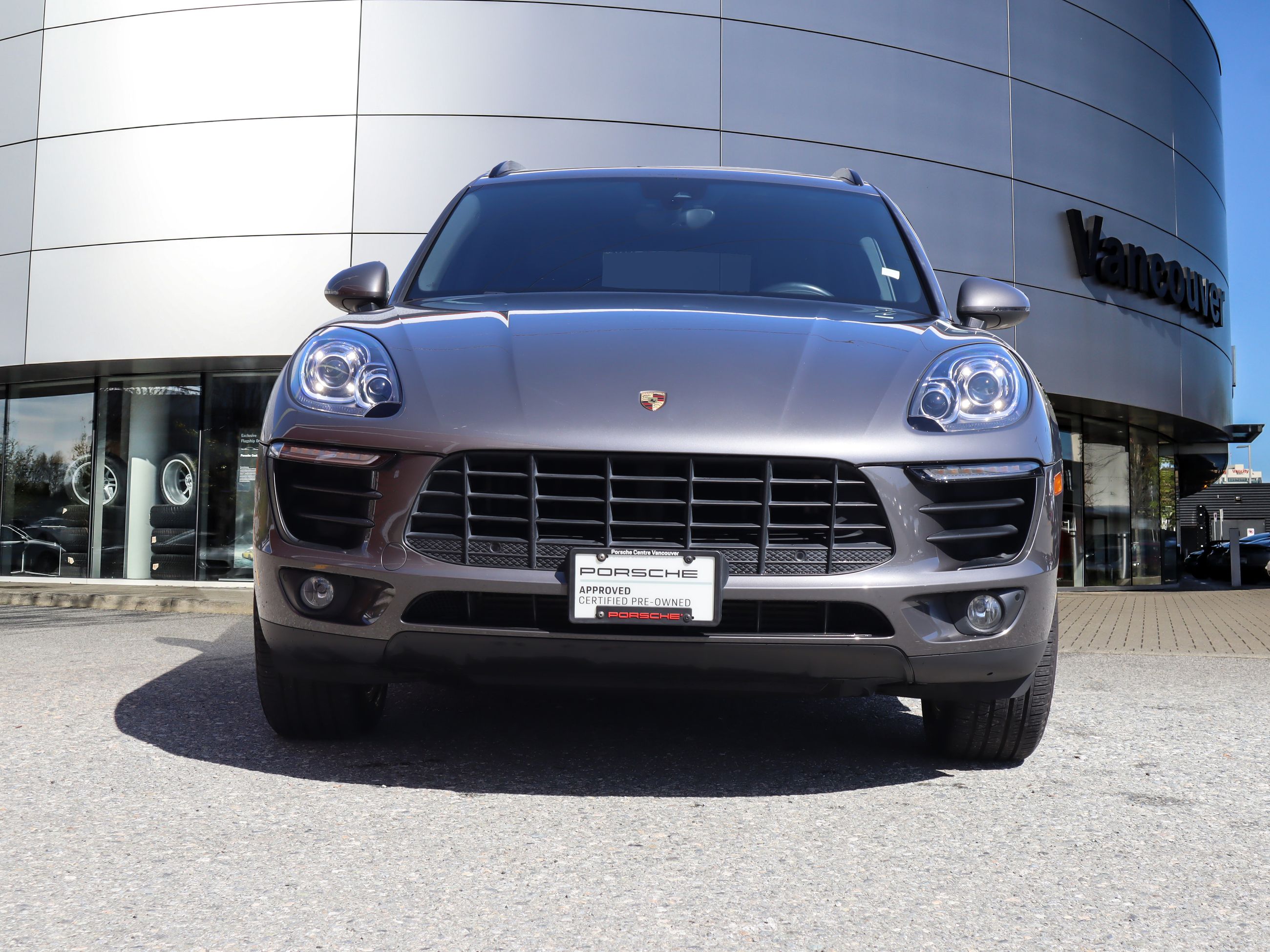 2018 Porsche Macan in Vancouver, British Columbia