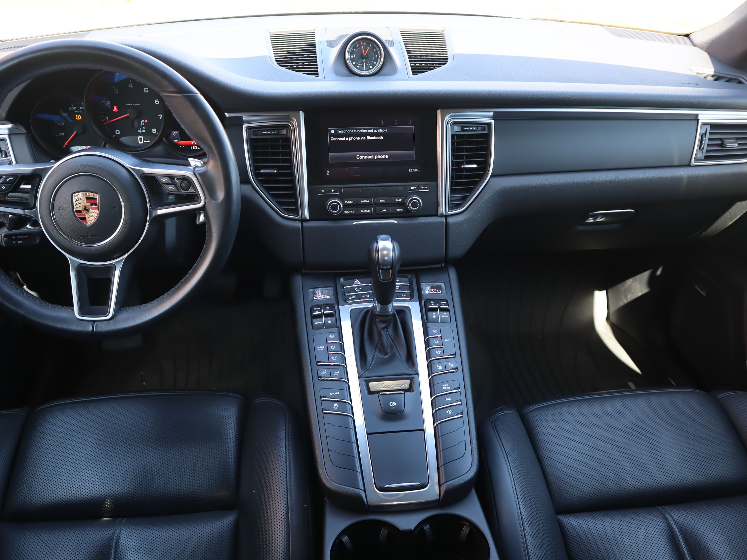 2018 Porsche Macan in Vancouver, British Columbia