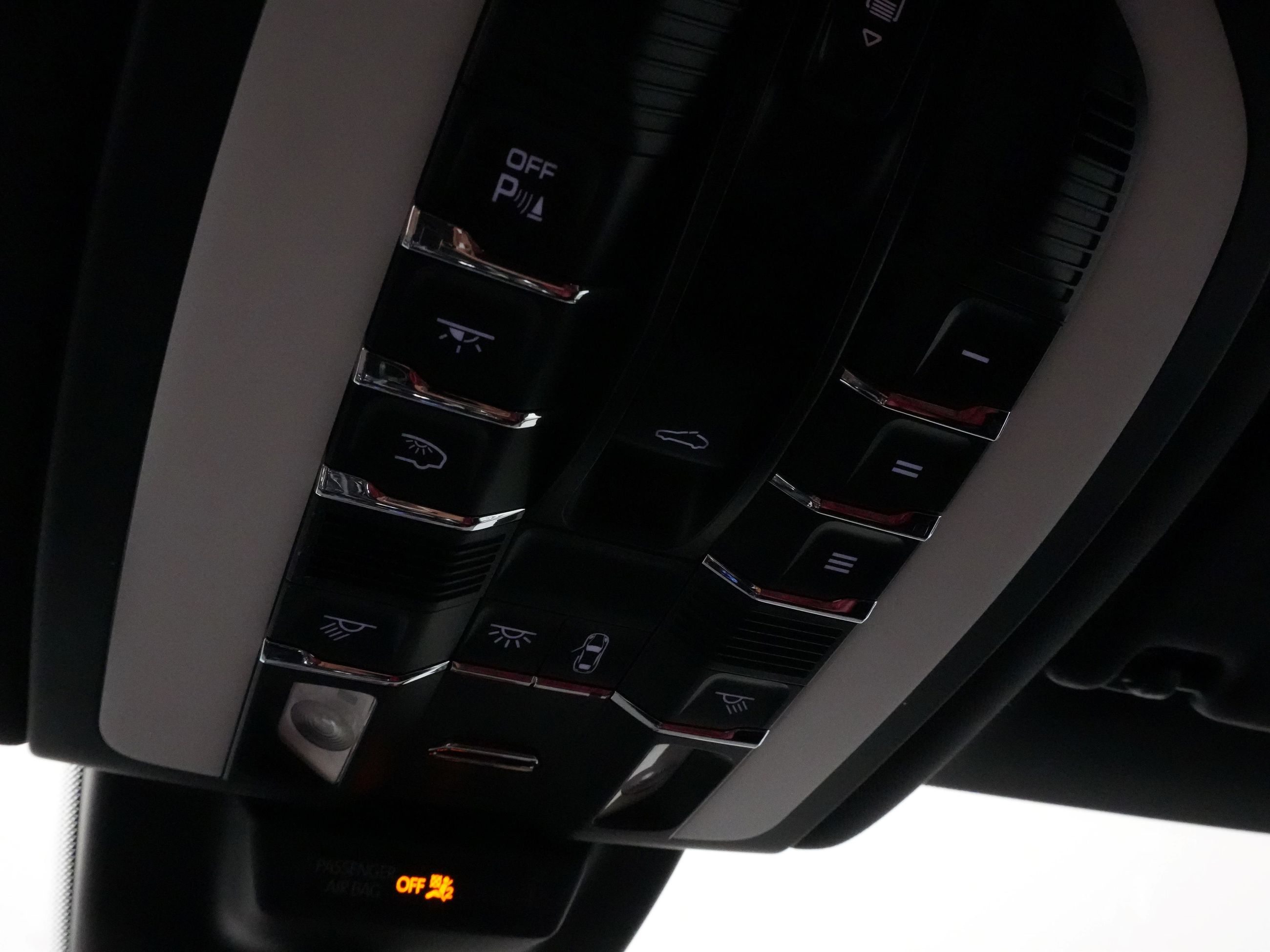 2018 Porsche Macan in Vancouver, British Columbia