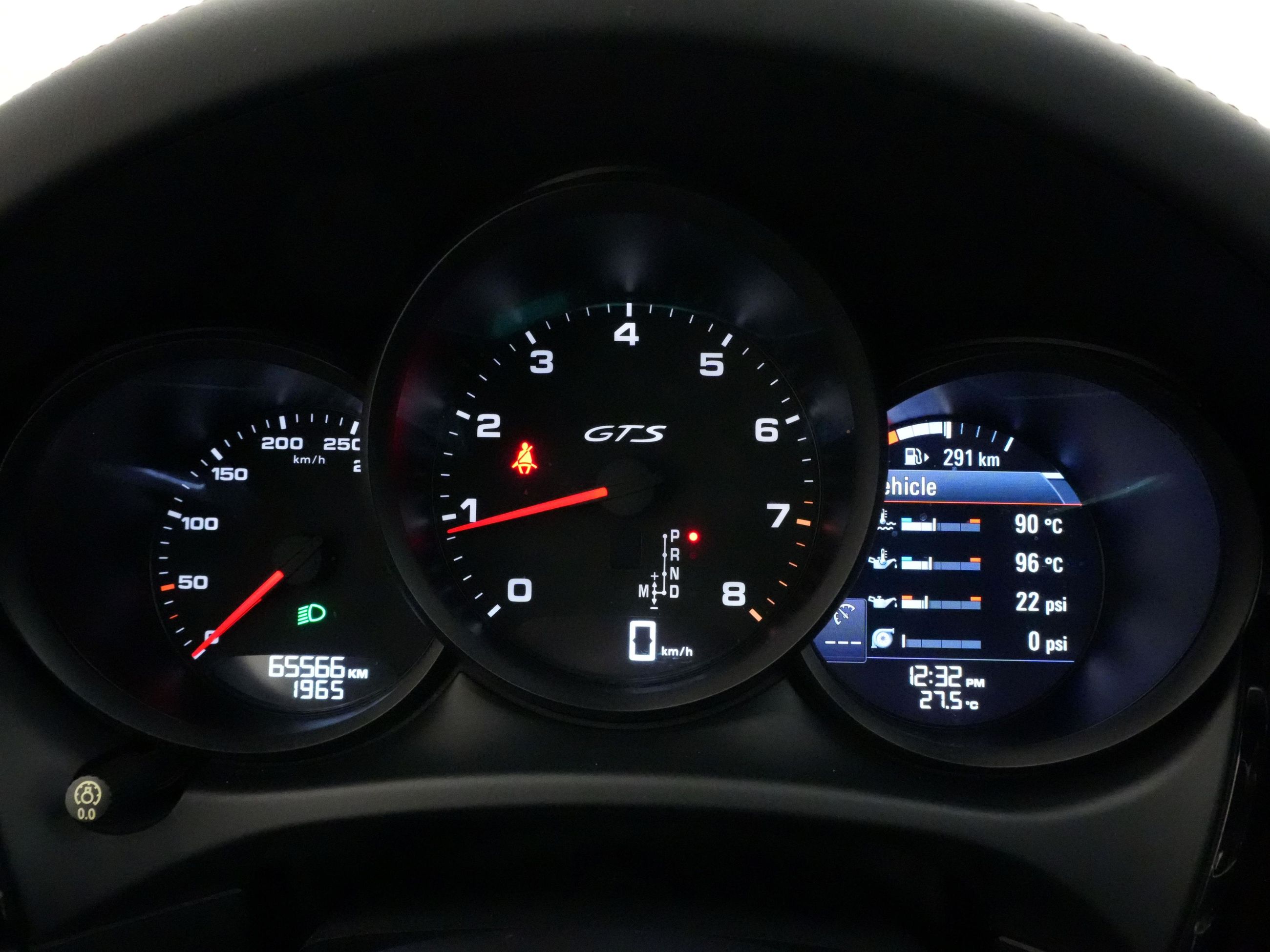 2018 Porsche Macan in Vancouver, British Columbia