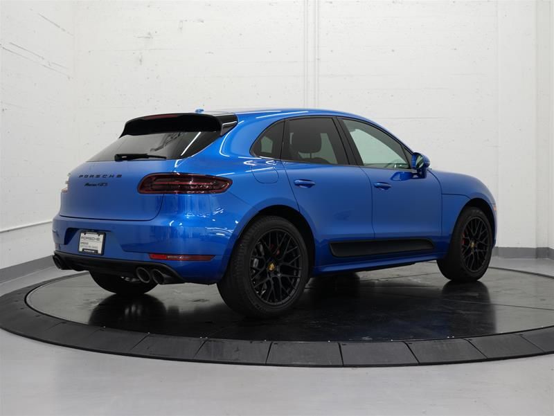 Porsche Macan  2018 à Vancouver, Colombie-Britannique