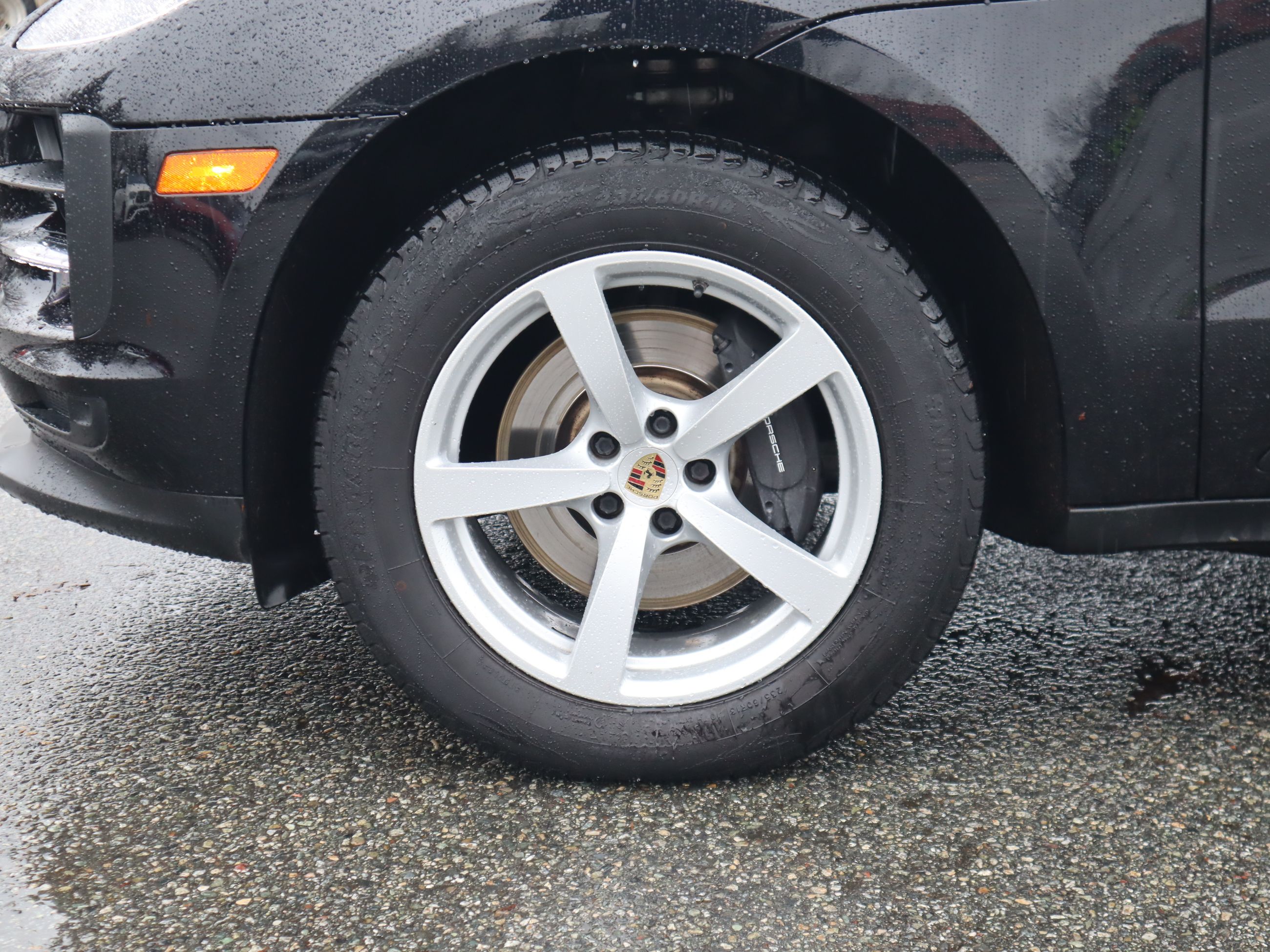 Porsche Macan  2019 à Vancouver, Colombie-Britannique