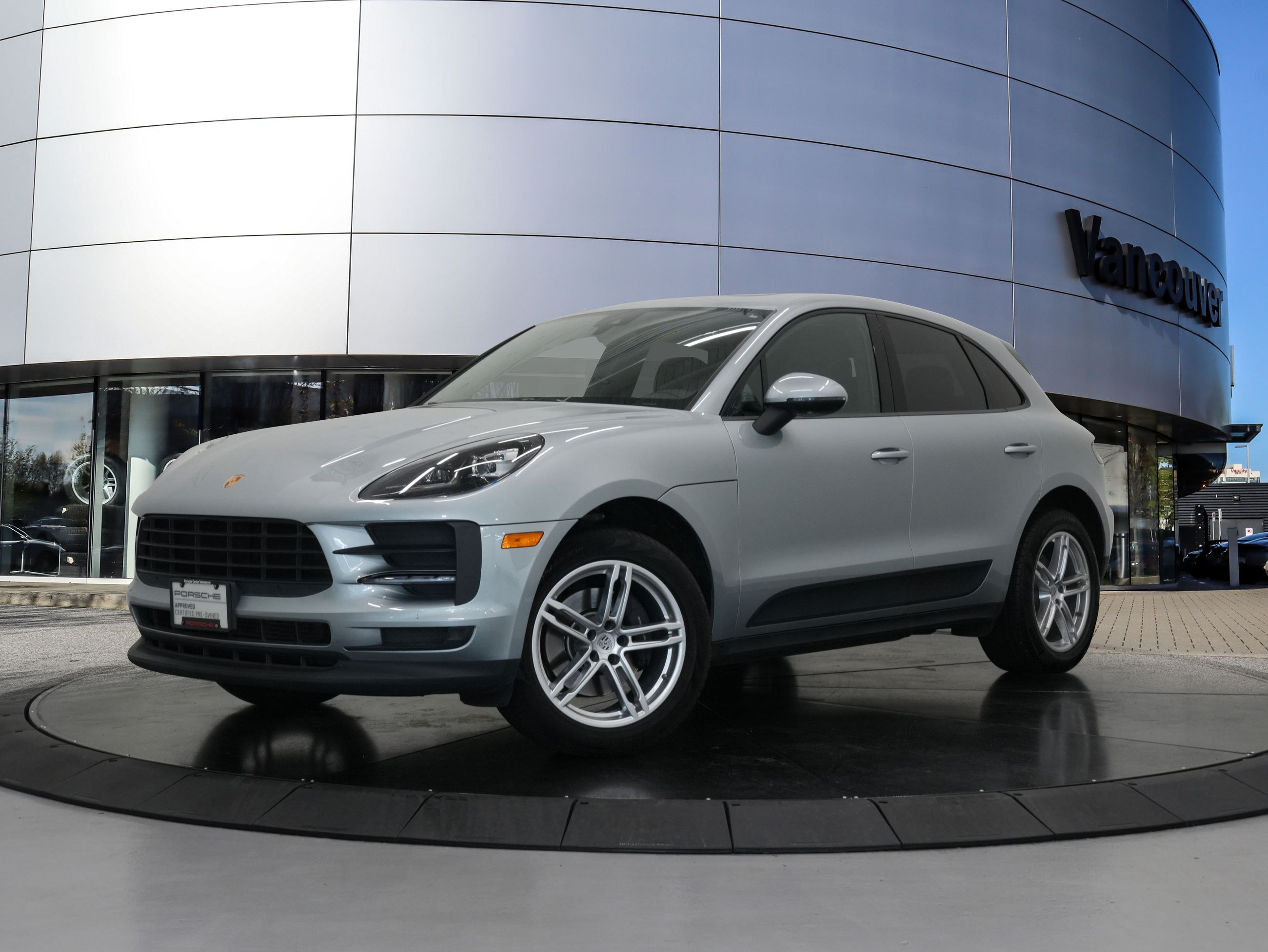 Porsche Macan  2019 à Vancouver, Colombie-Britannique