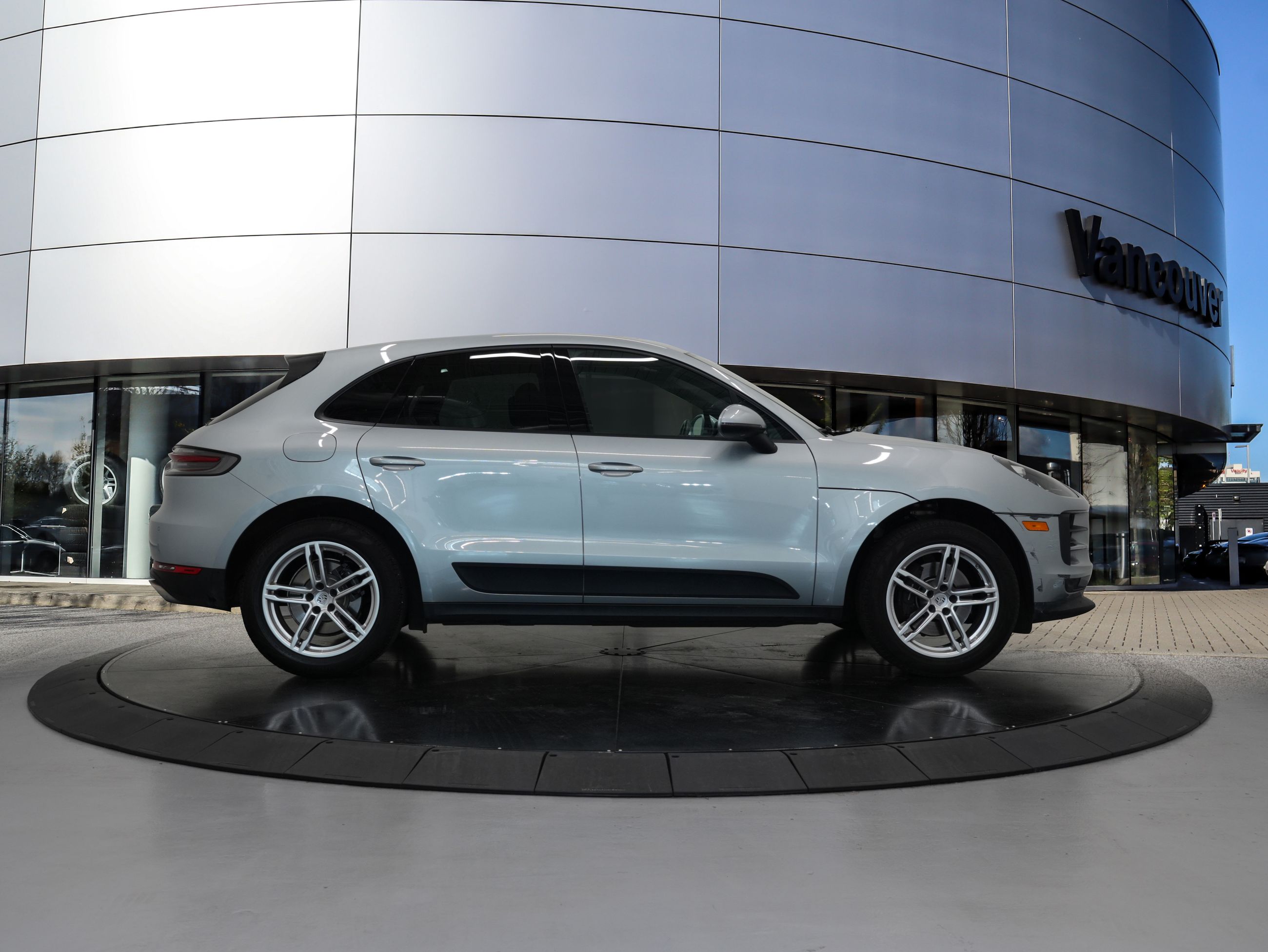 Porsche Macan  2019 à Vancouver, Colombie-Britannique