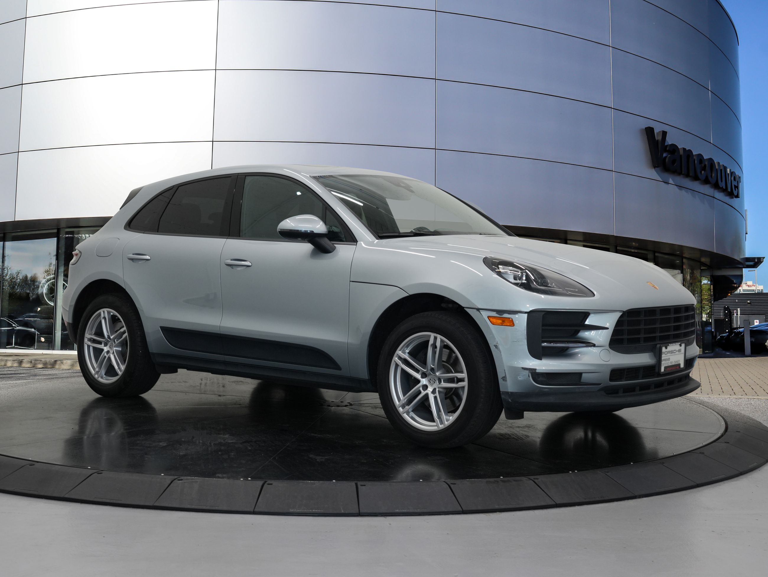Porsche Macan  2019 à Vancouver, Colombie-Britannique