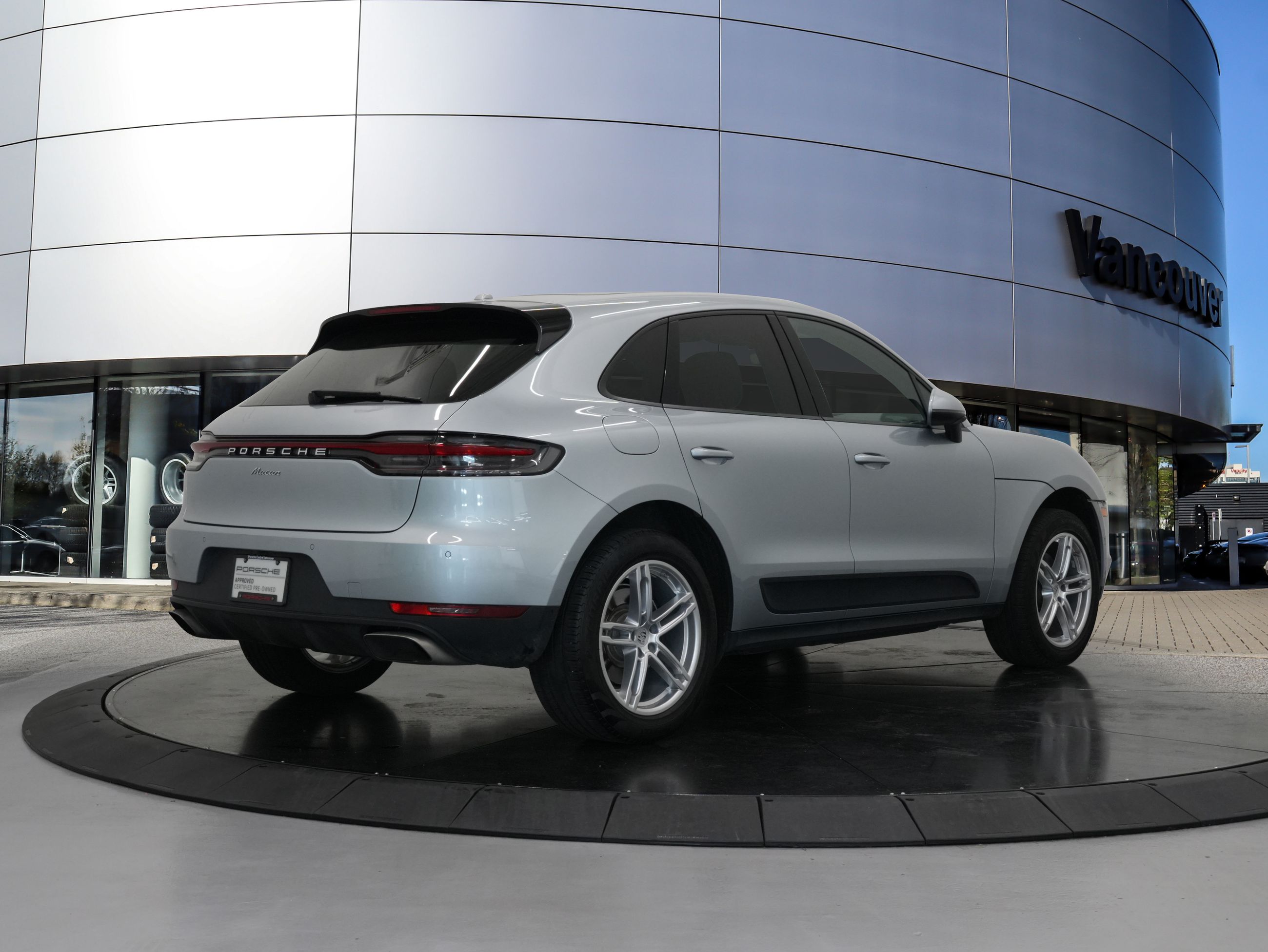 Porsche Macan  2019 à Vancouver, Colombie-Britannique
