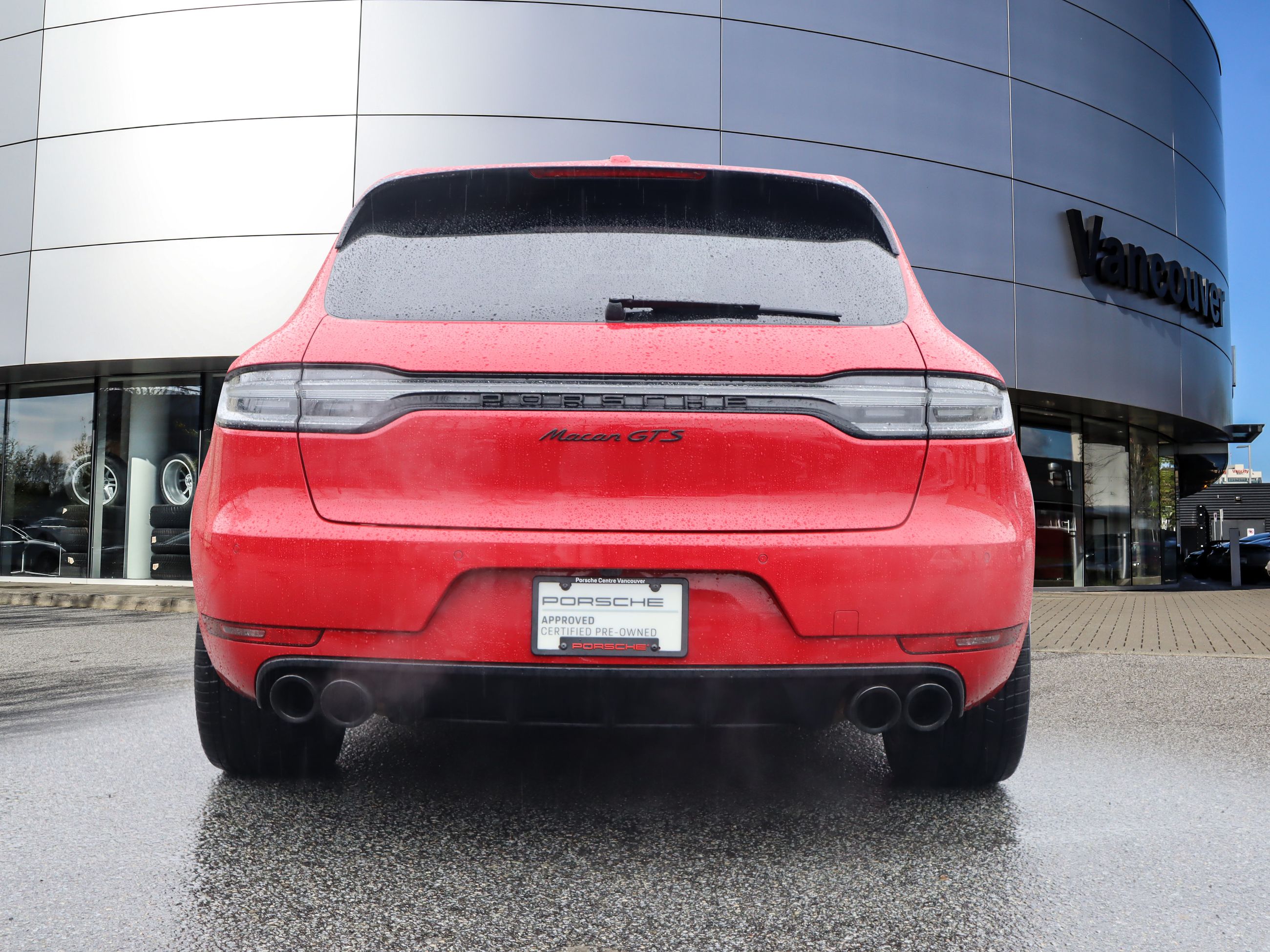 Porsche Macan  2020 à Vancouver, Colombie-Britannique