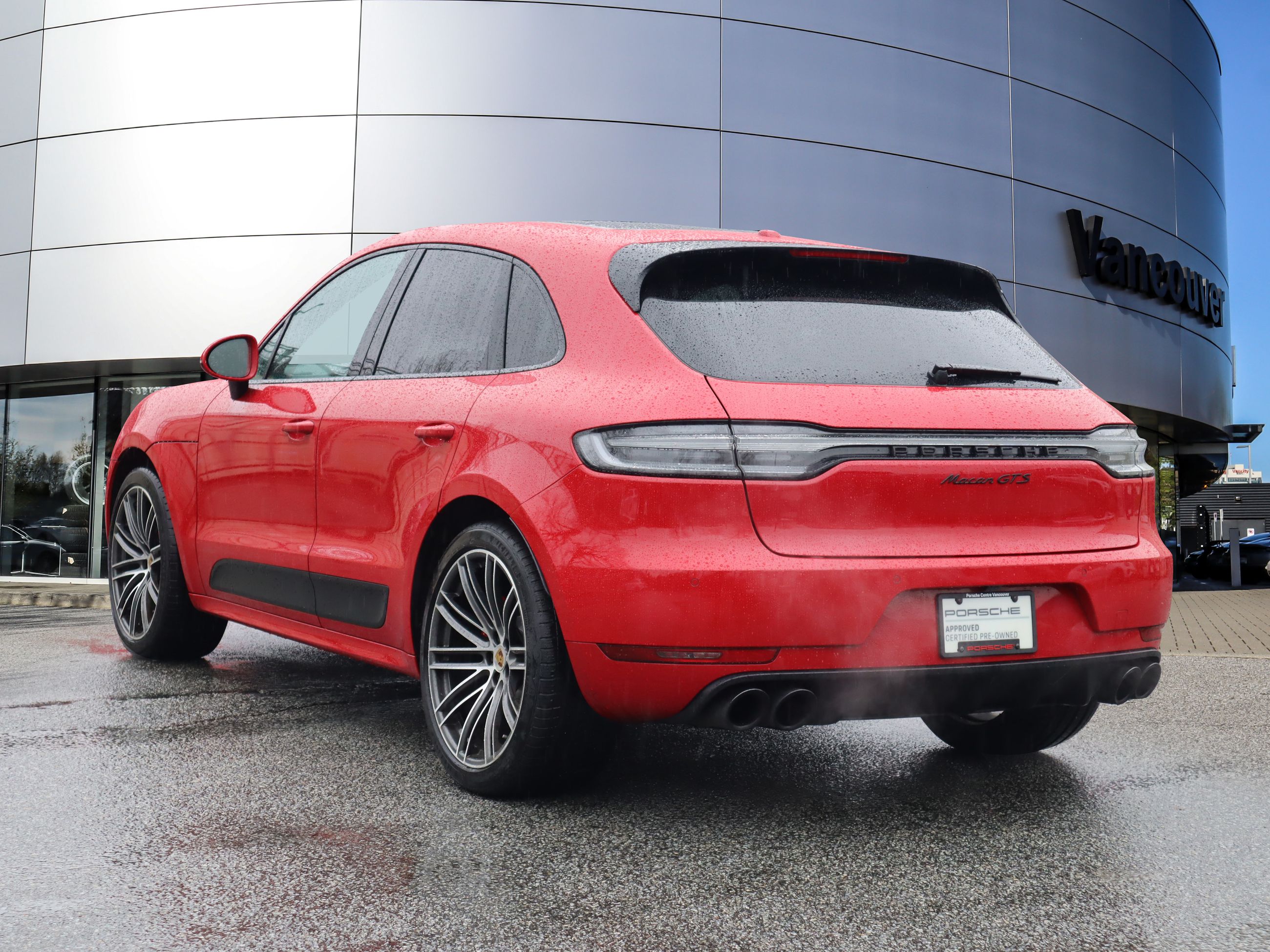 Porsche Macan  2020 à Vancouver, Colombie-Britannique