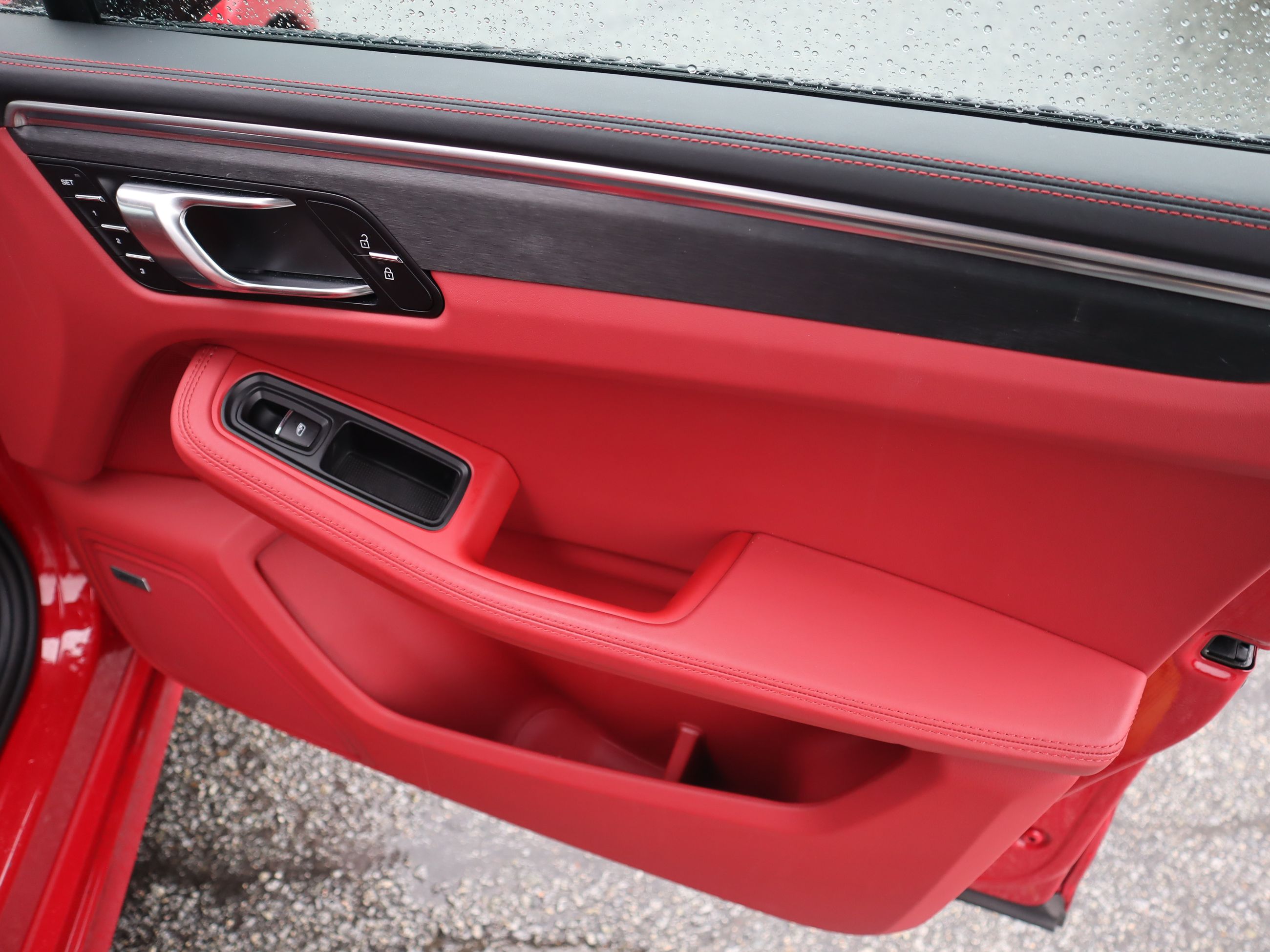 Porsche Macan  2020 à Vancouver, Colombie-Britannique