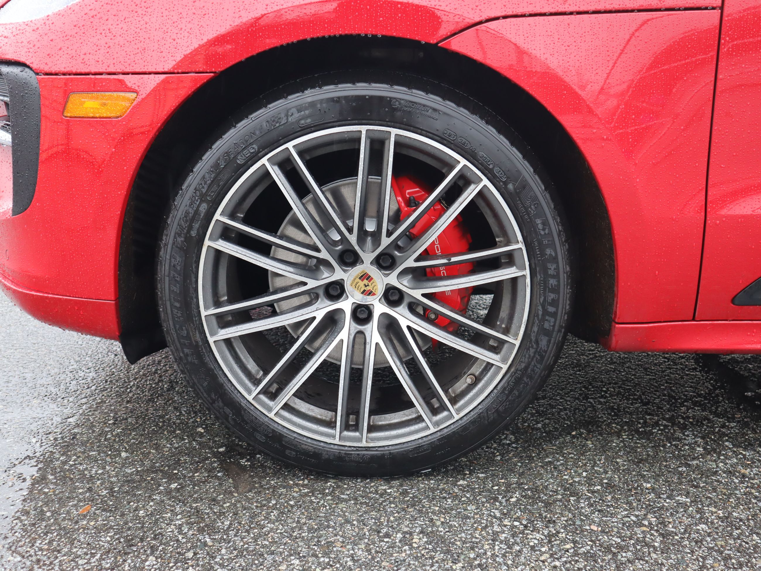 Porsche Macan  2020 à Vancouver, Colombie-Britannique