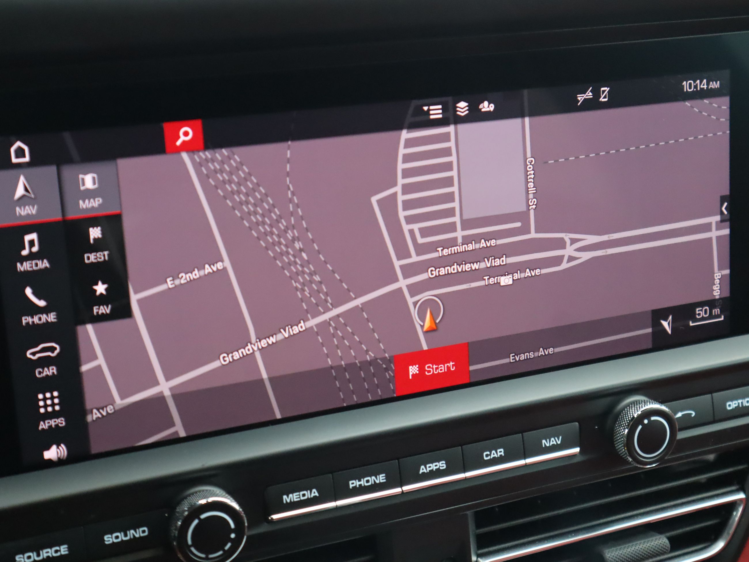 Porsche Macan  2020 à Vancouver, Colombie-Britannique