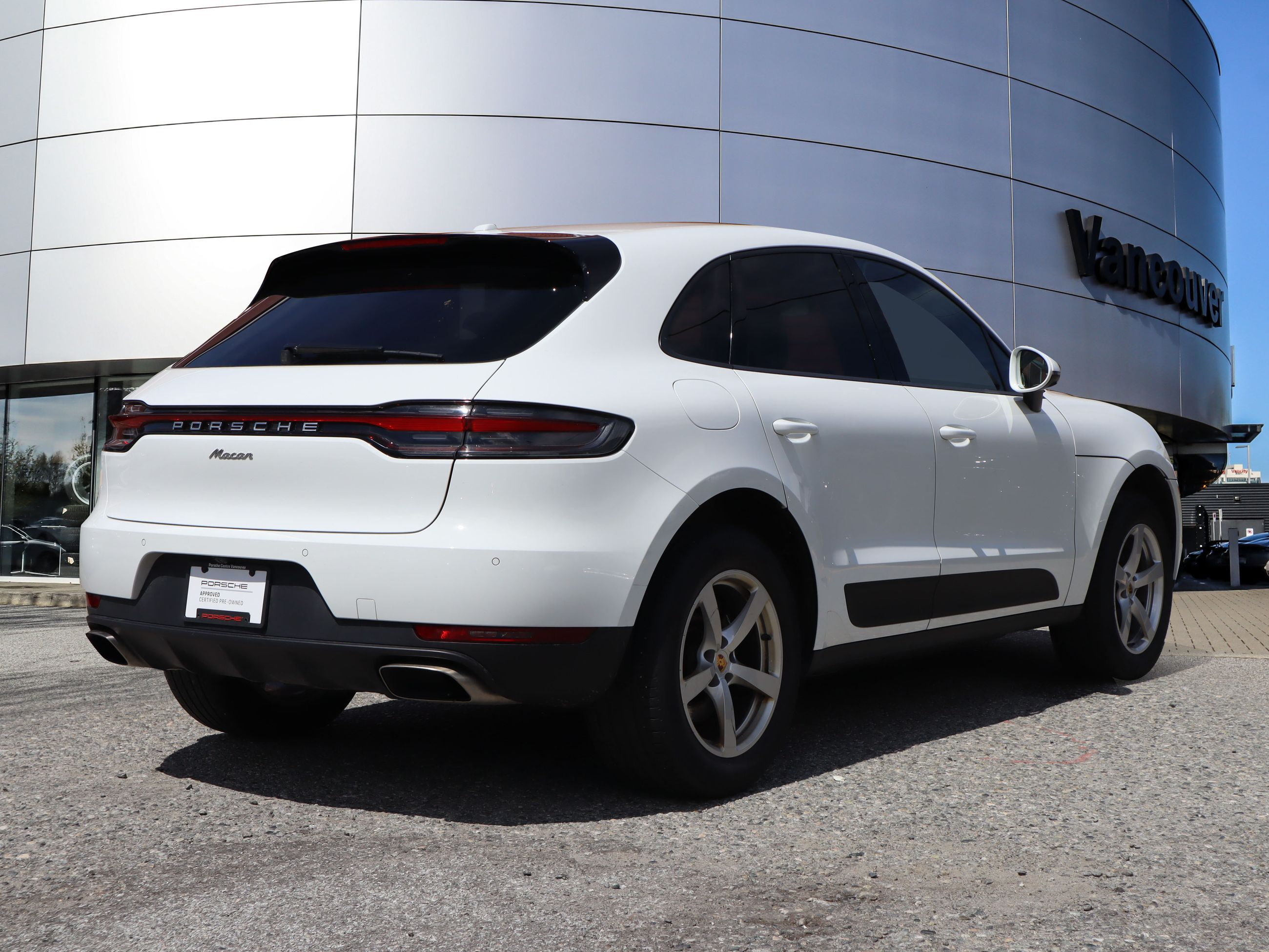 Porsche Macan  2020 à Vancouver, Colombie-Britannique