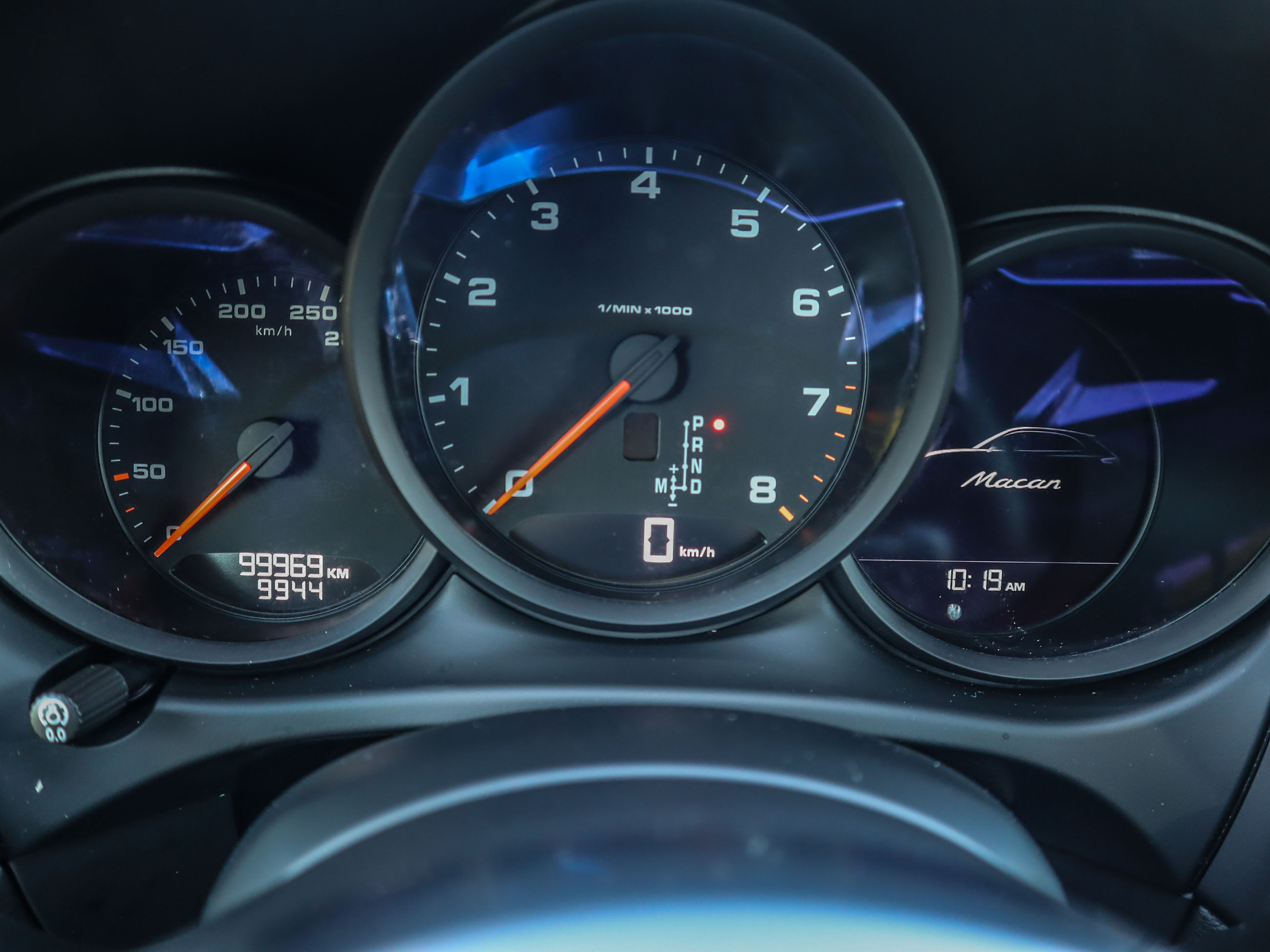 2021 Porsche Macan in Vancouver, British Columbia