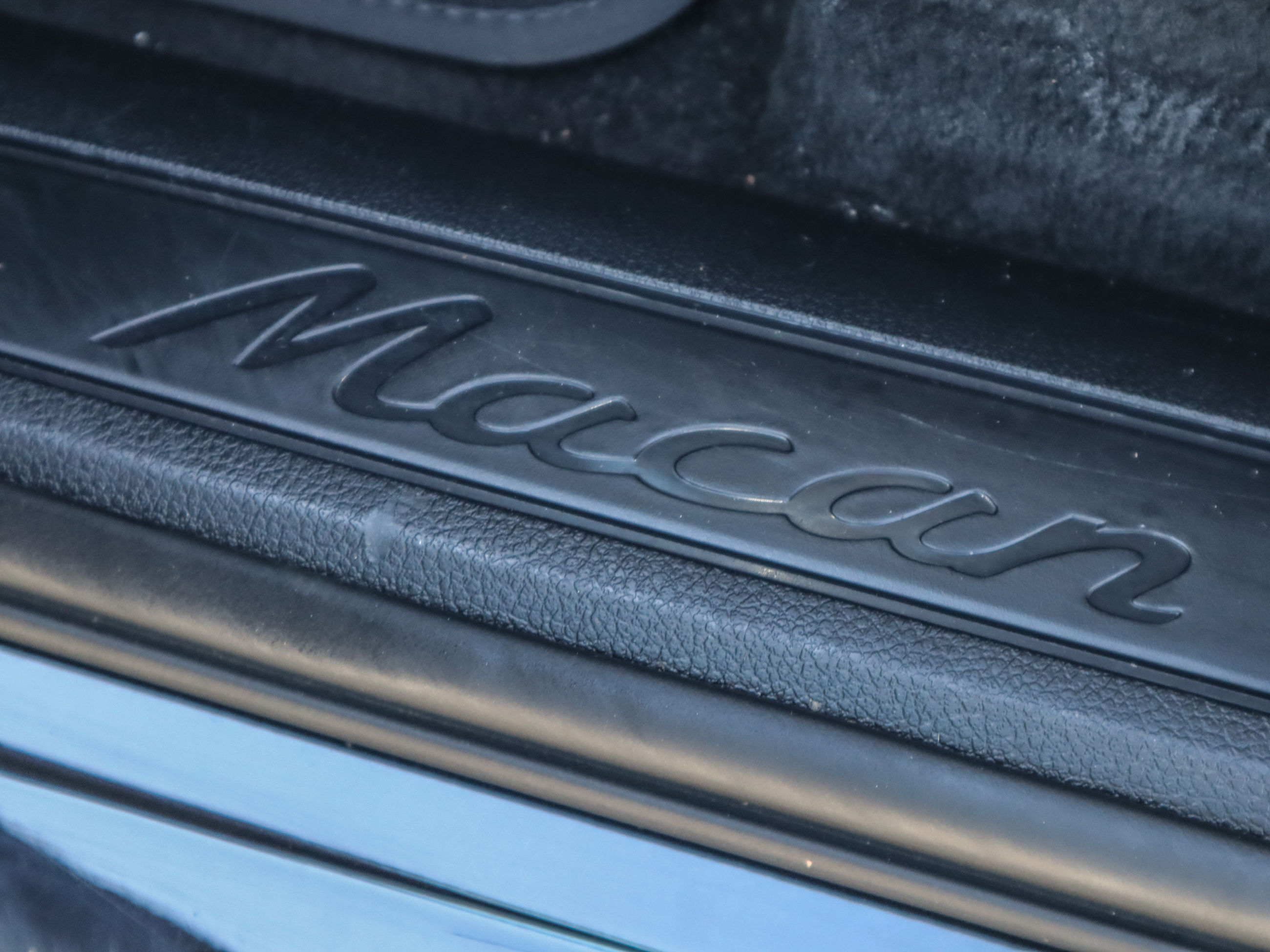 2021 Porsche Macan in Vancouver, British Columbia