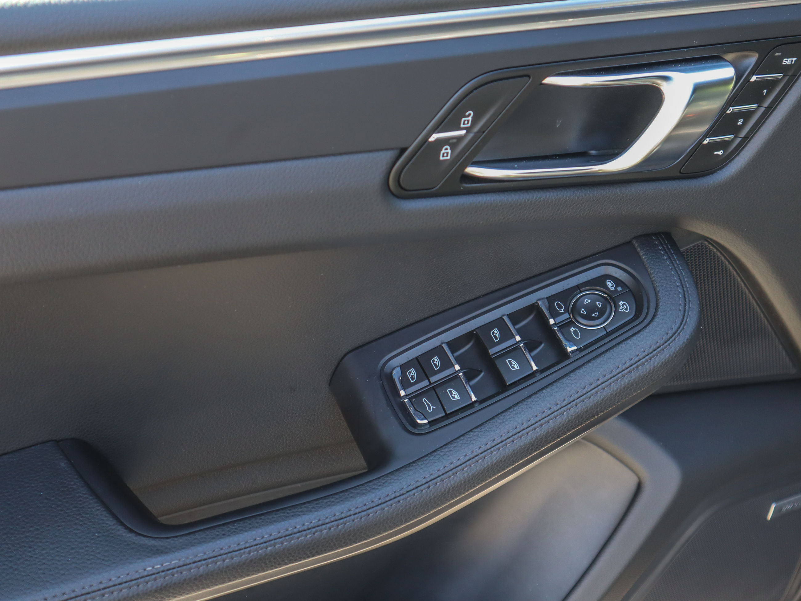 2021 Porsche Macan in Vancouver, British Columbia