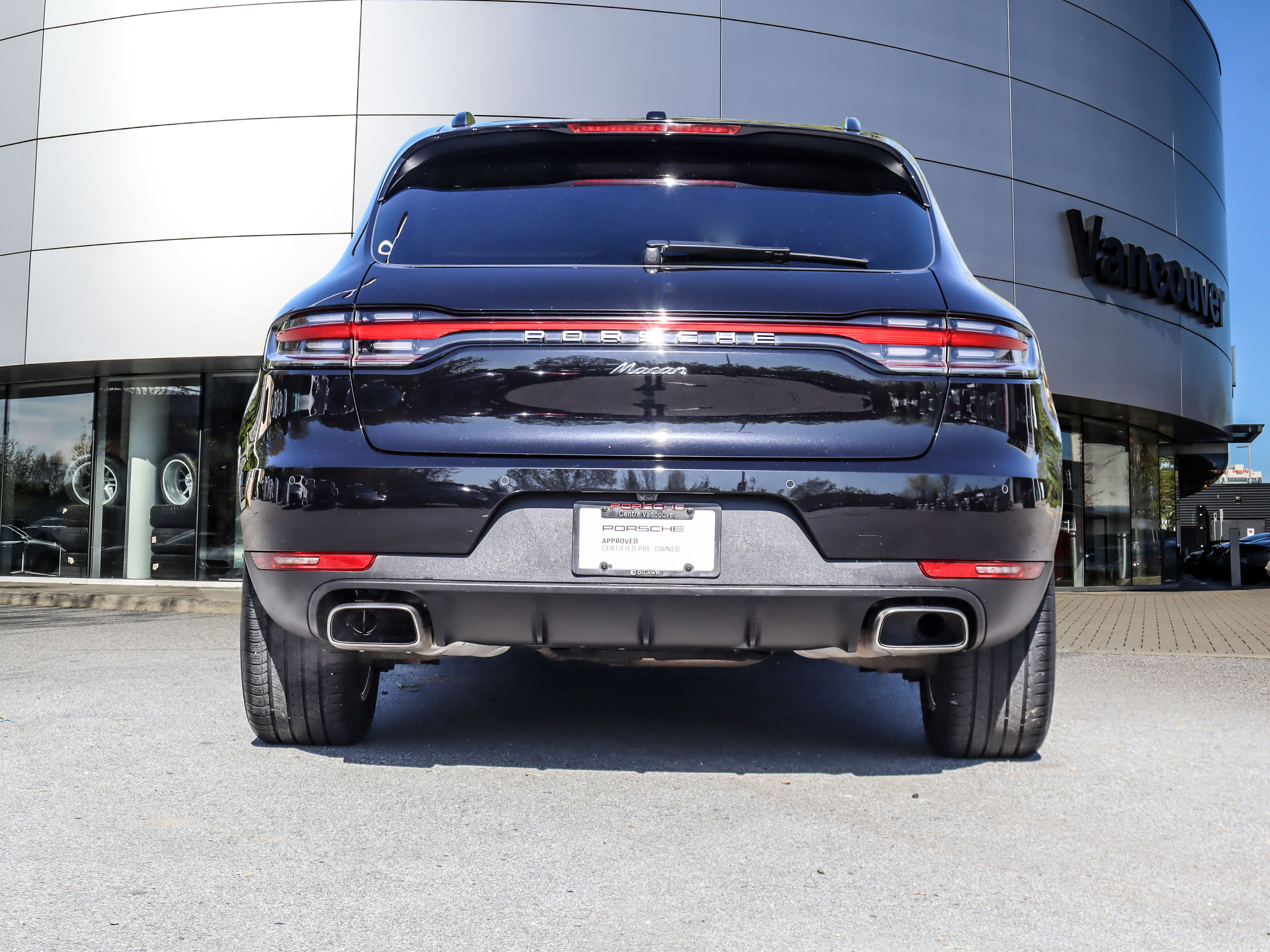 2021 Porsche Macan in Vancouver, British Columbia
