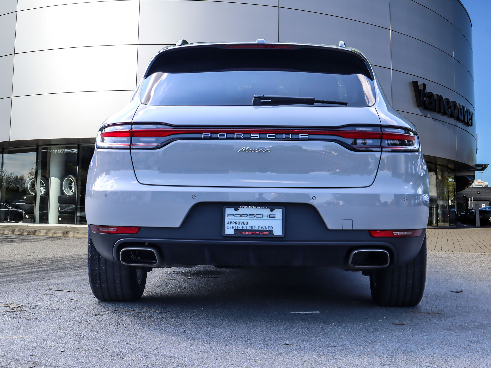 Porsche Macan  2021 à Vancouver, Colombie-Britannique