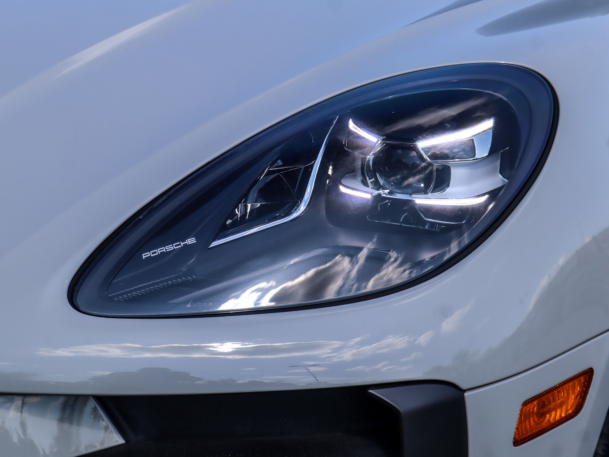 Porsche Macan  2021 à Vancouver, Colombie-Britannique