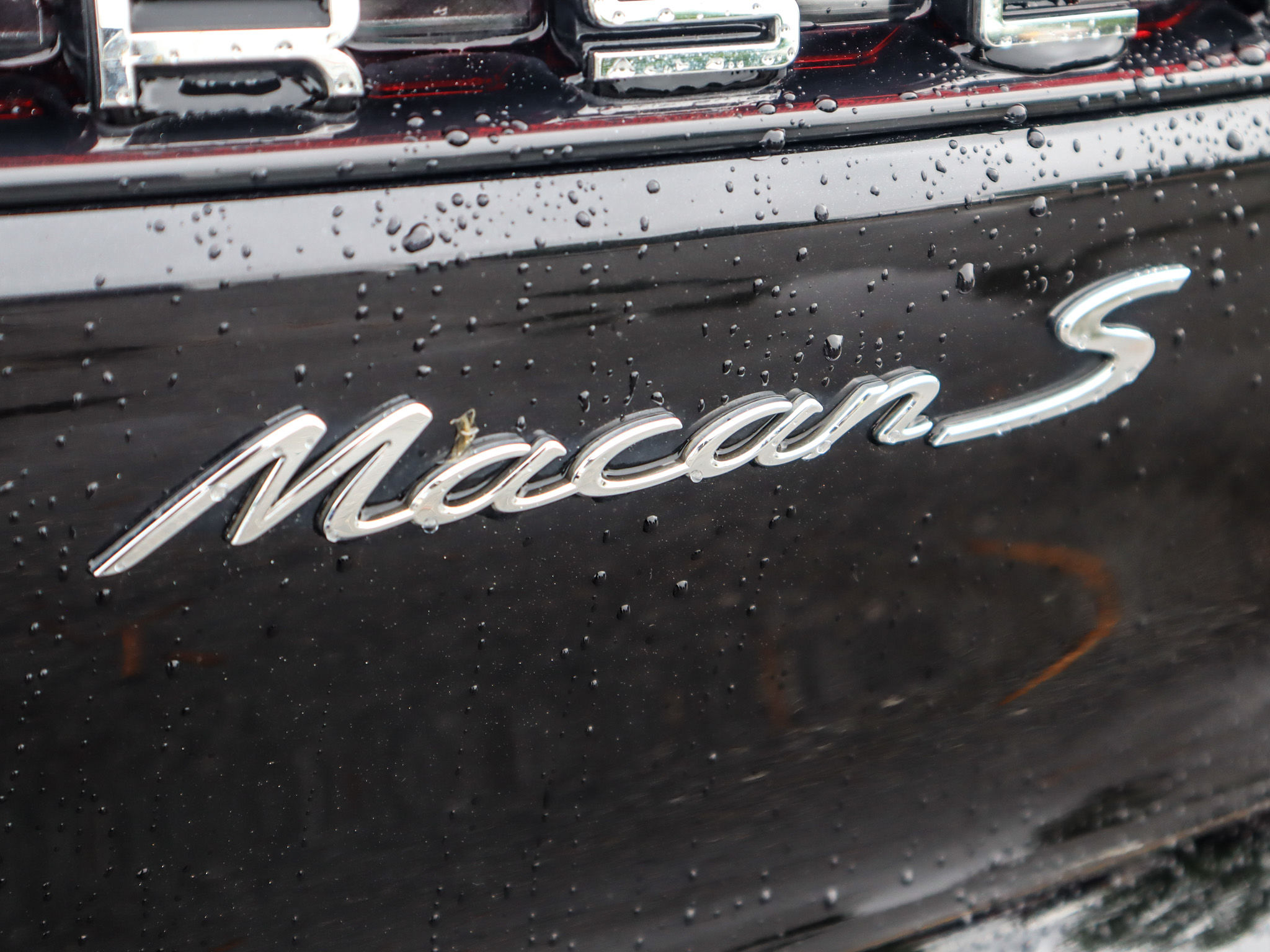 2021 Porsche Macan in Vancouver, British Columbia