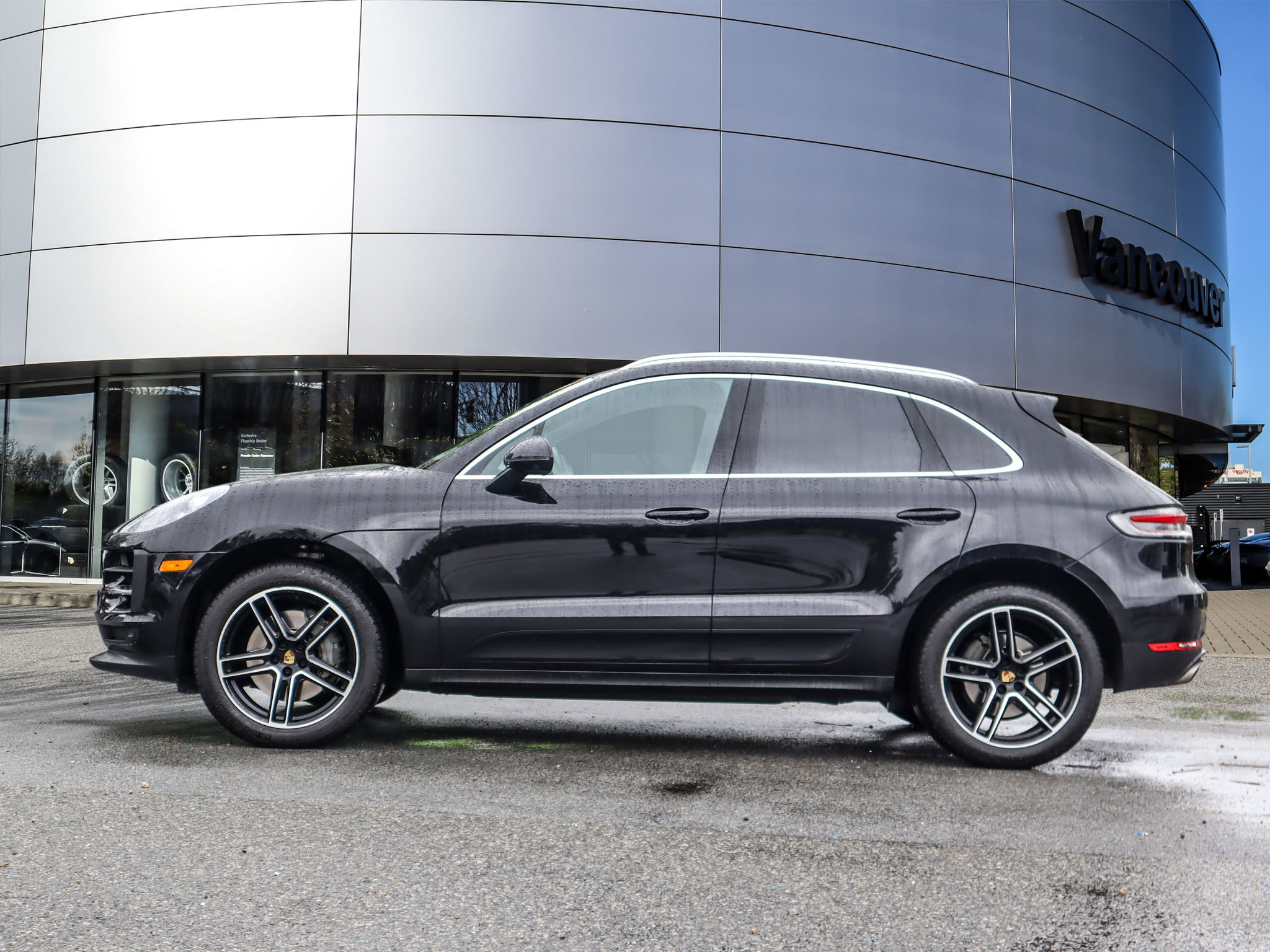 2021 Porsche Macan in Vancouver, British Columbia