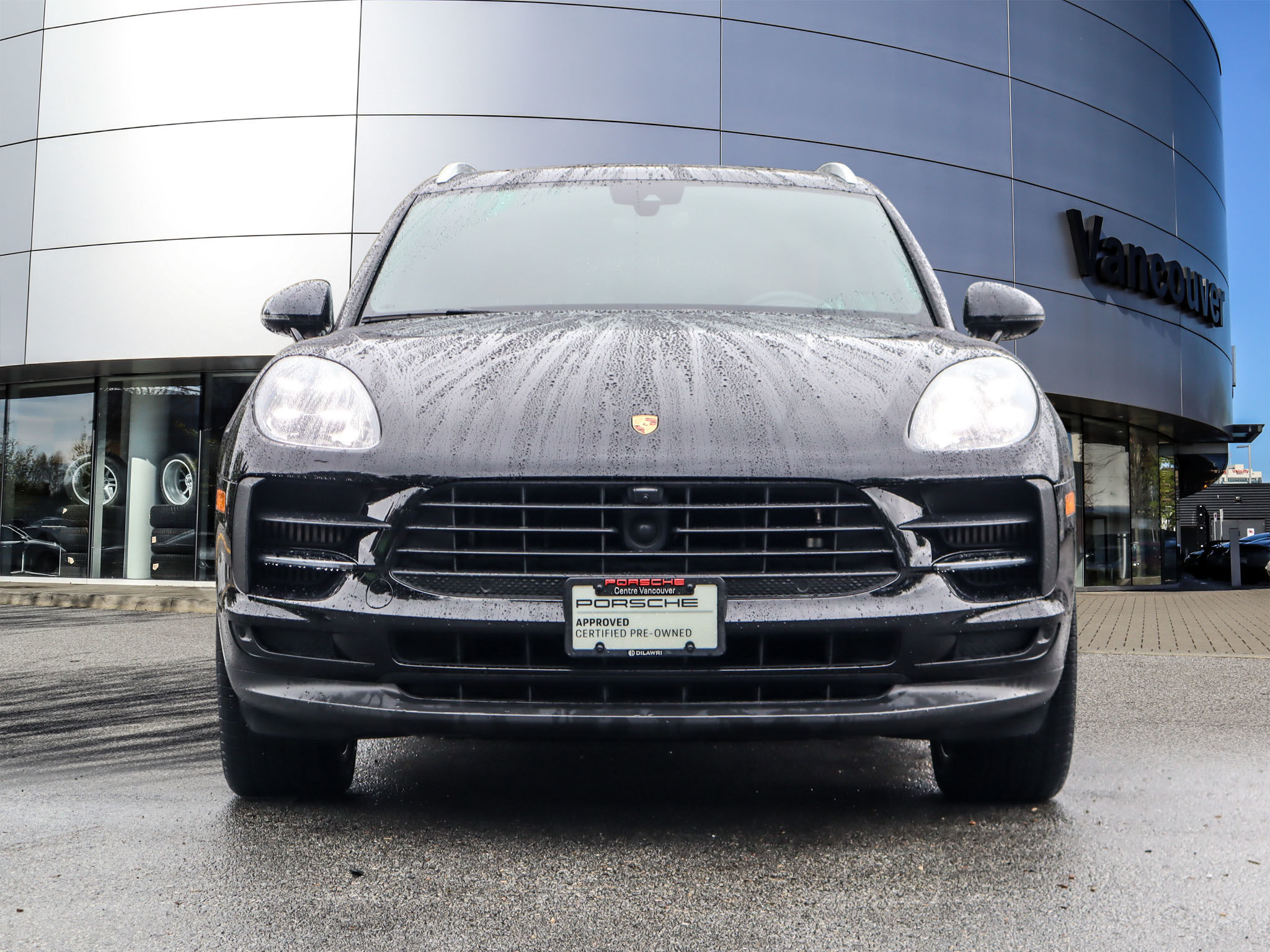 2021 Porsche Macan in Vancouver, British Columbia