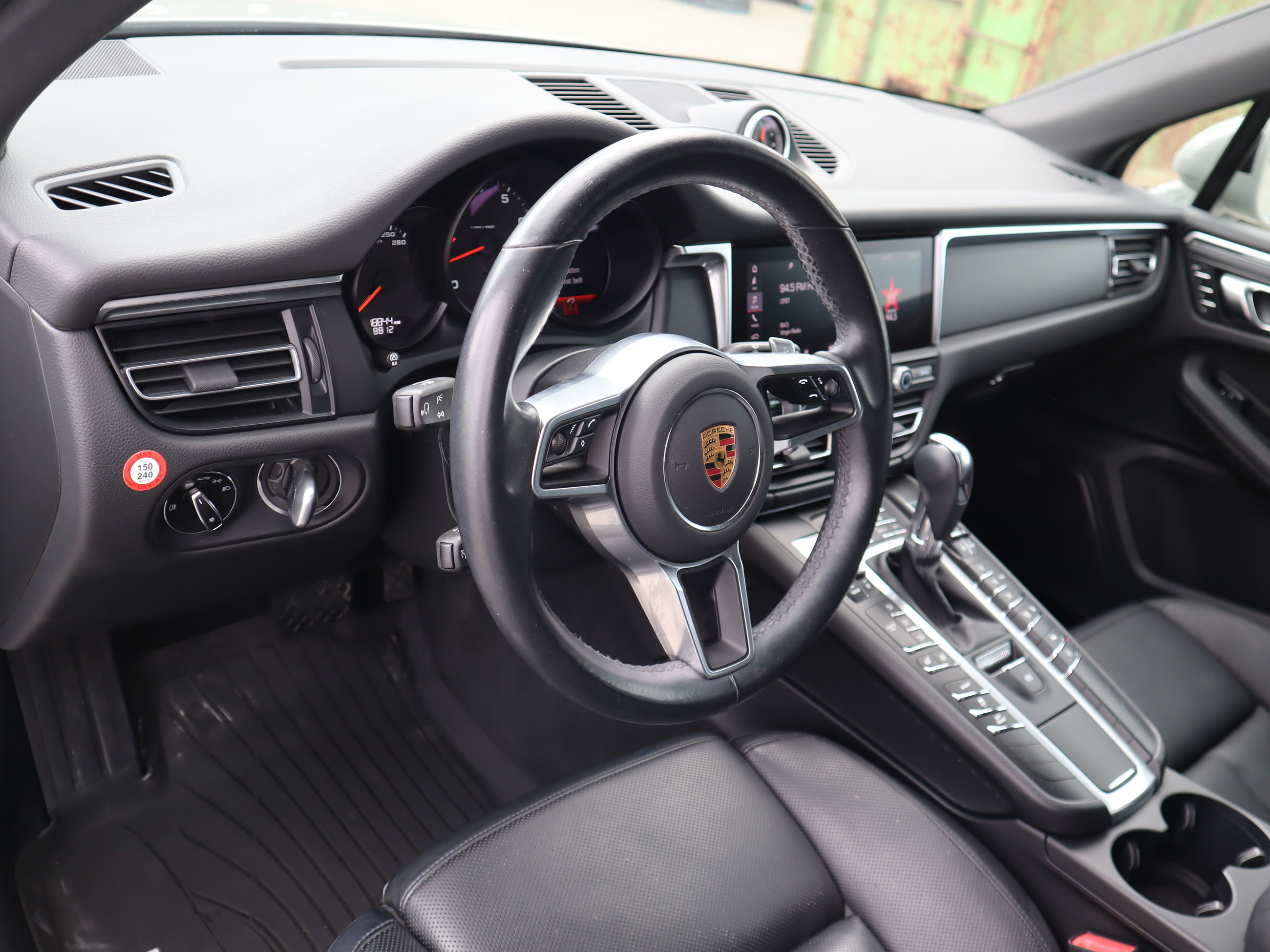 Porsche Macan  2021 à Vancouver, Colombie-Britannique