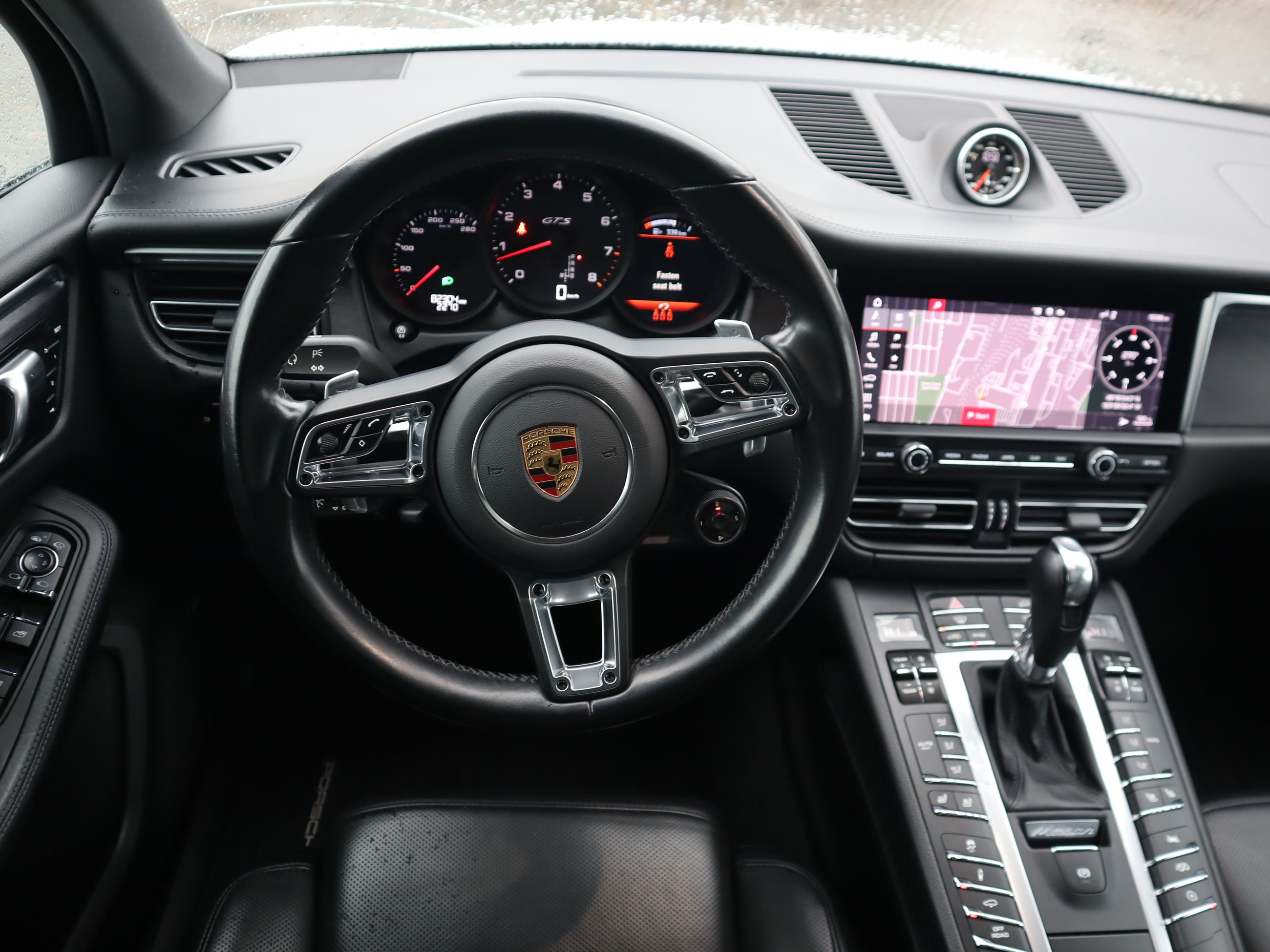 Porsche Macan  2021 à Vancouver, Colombie-Britannique