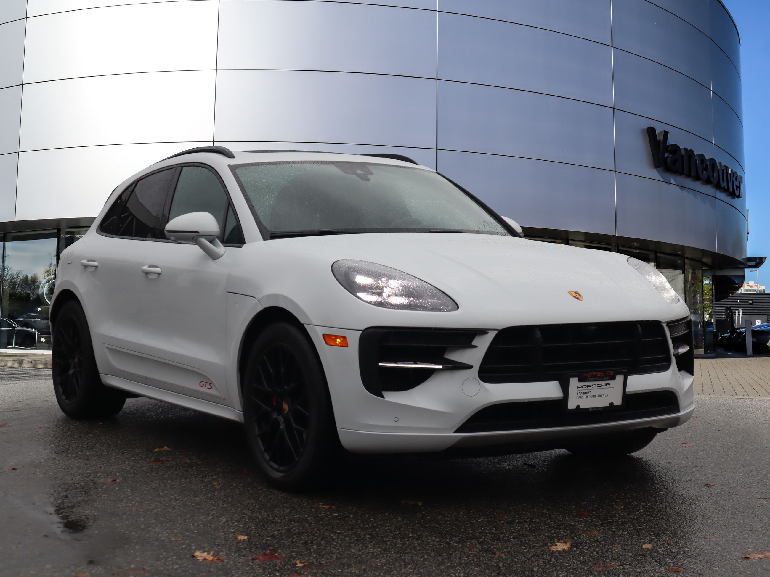 Porsche Macan  2021 à Vancouver, Colombie-Britannique