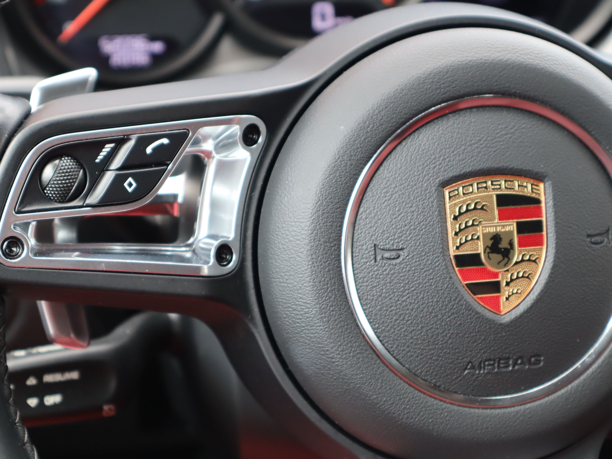 2021 Porsche Macan in Vancouver, British Columbia