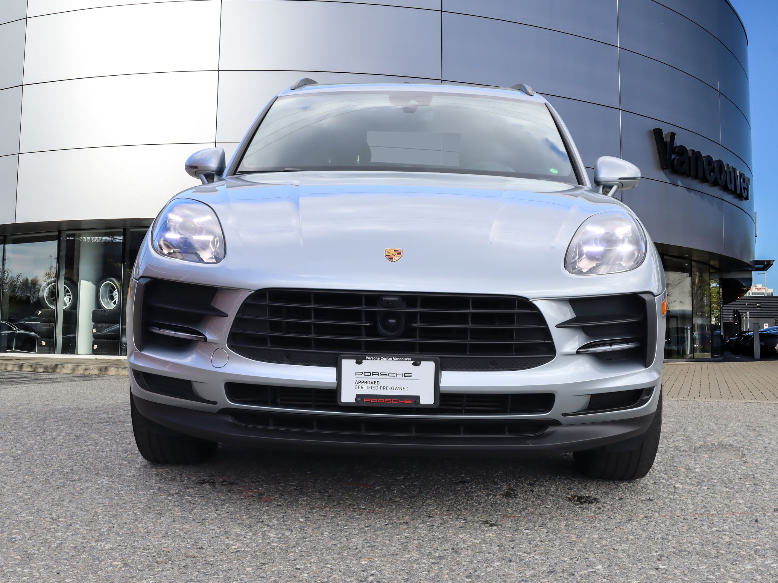 2021 Porsche Macan in Vancouver, British Columbia