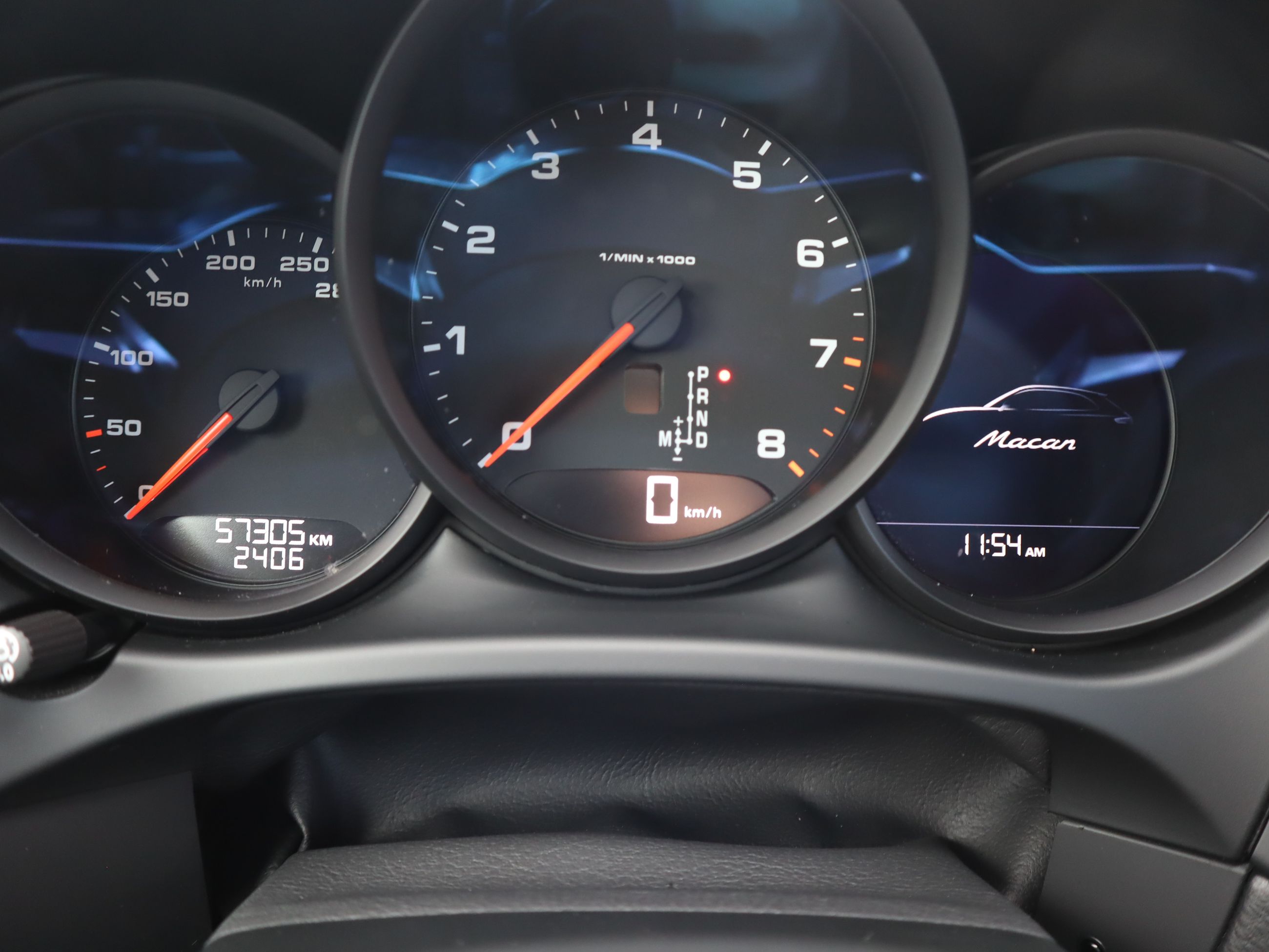 2021 Porsche Macan in Vancouver, British Columbia