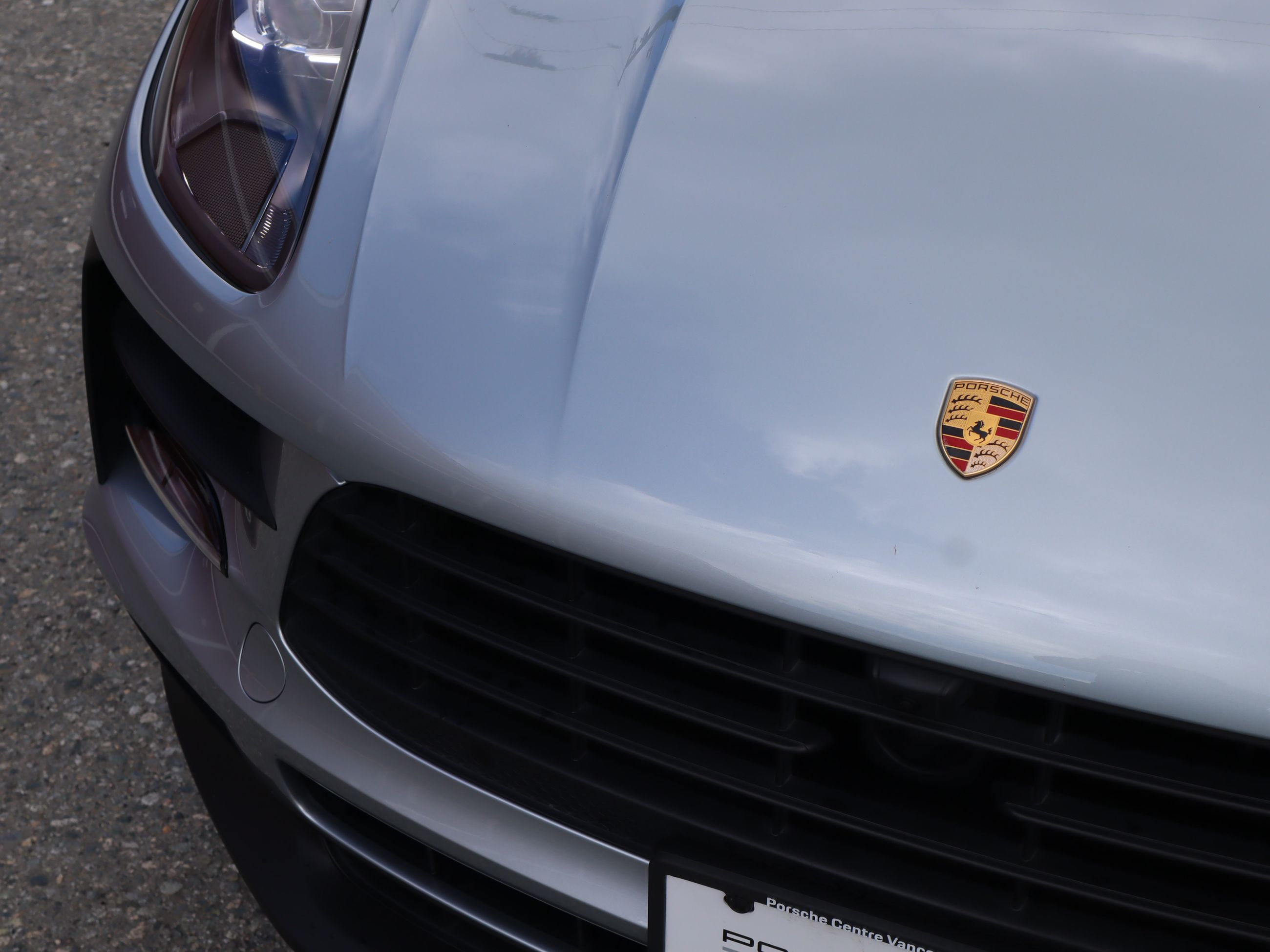 2021 Porsche Macan in Vancouver, British Columbia