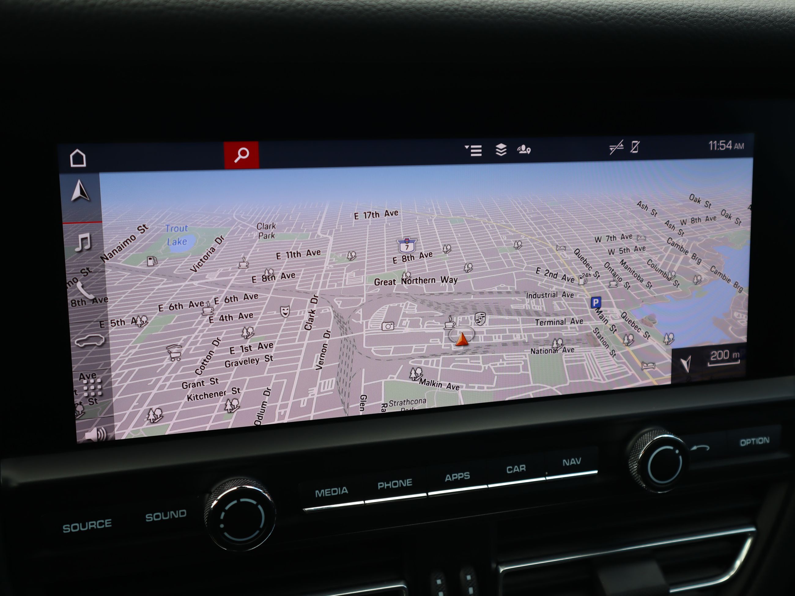 2021 Porsche Macan in Vancouver, British Columbia