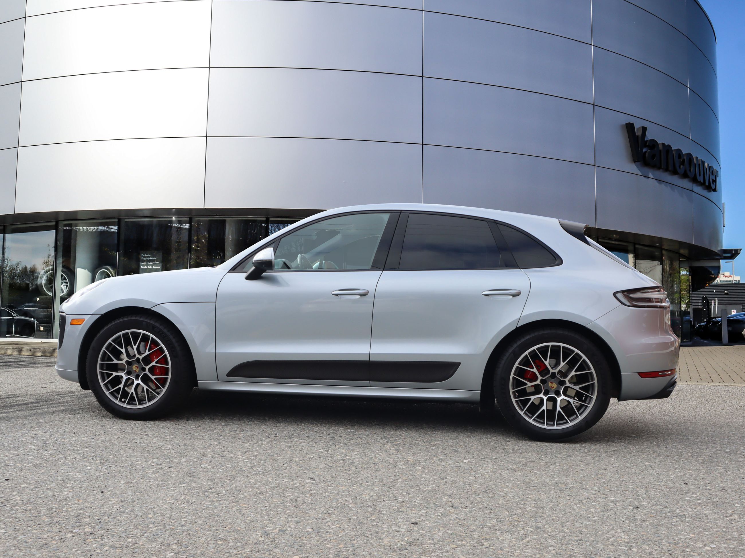 Porsche Macan  2021 à Vancouver, Colombie-Britannique